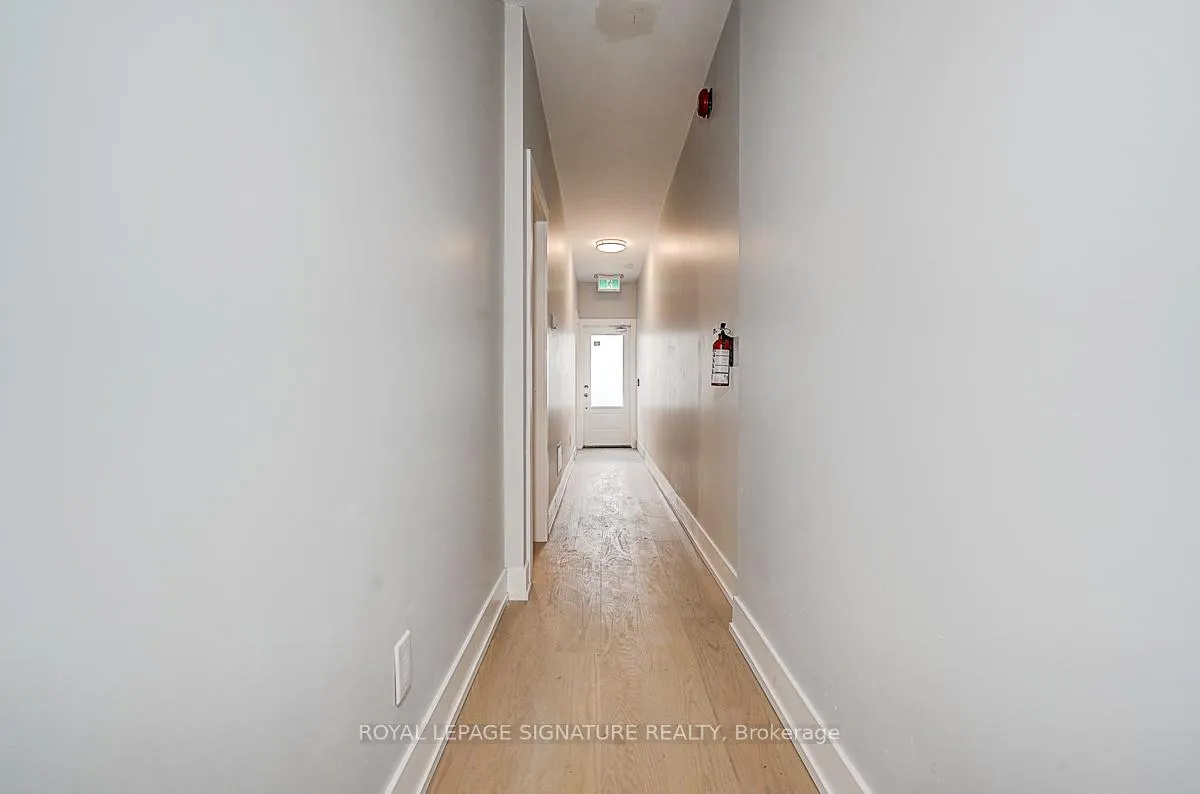 Photo 7 of Unit 2, 252 Annette Street, Toronto, Junction Area — HOMEH