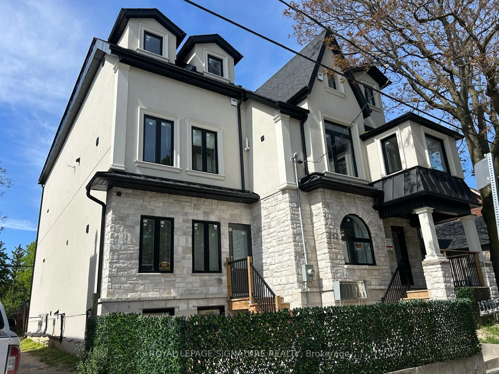 Photo 24 of Unit 2, 252 Annette Street, Toronto, Junction Area — HOMEH