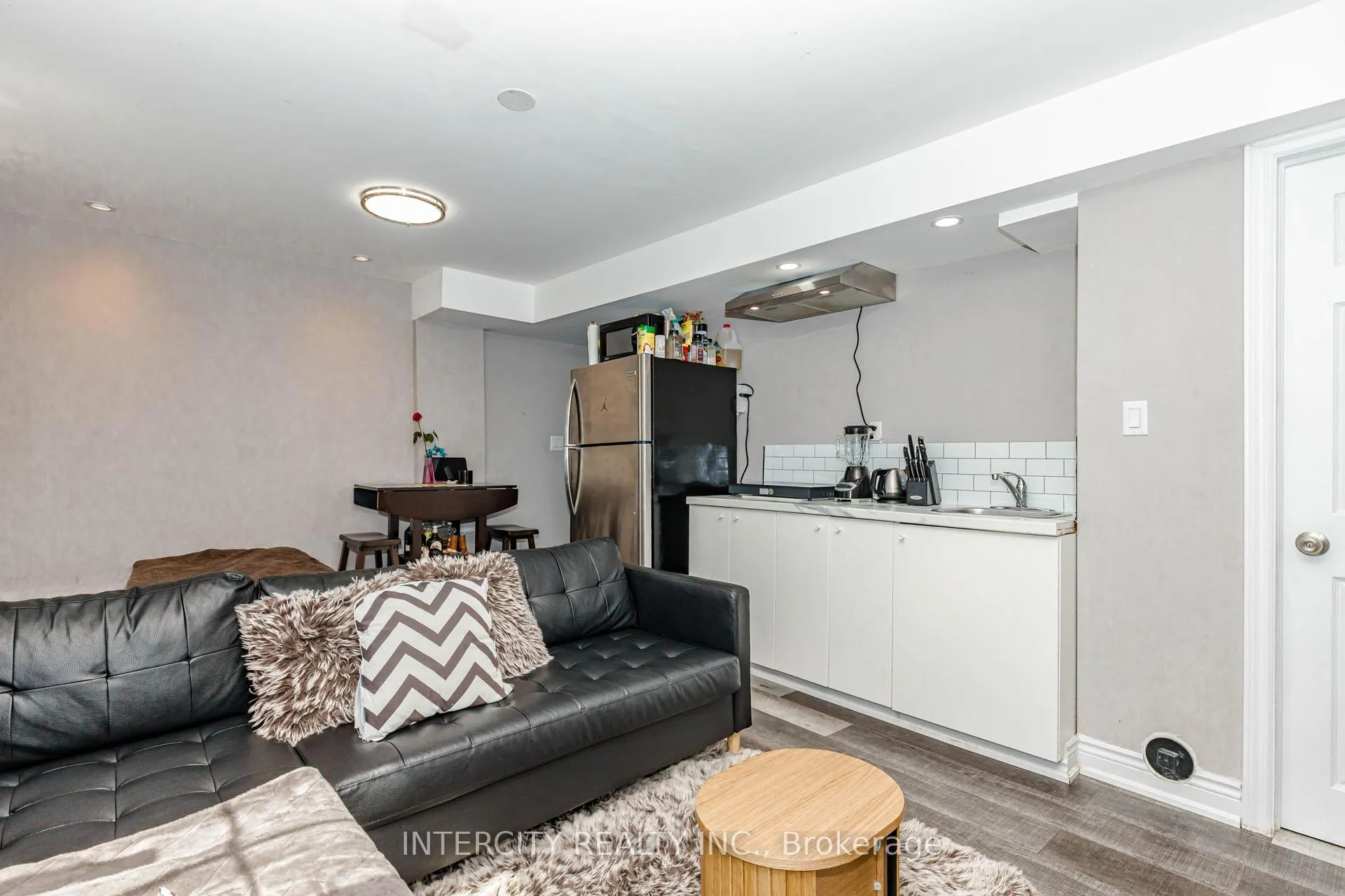 Photo 44 of 44 Shiff Crescent, Brampton, Heart Lake — HOMEH