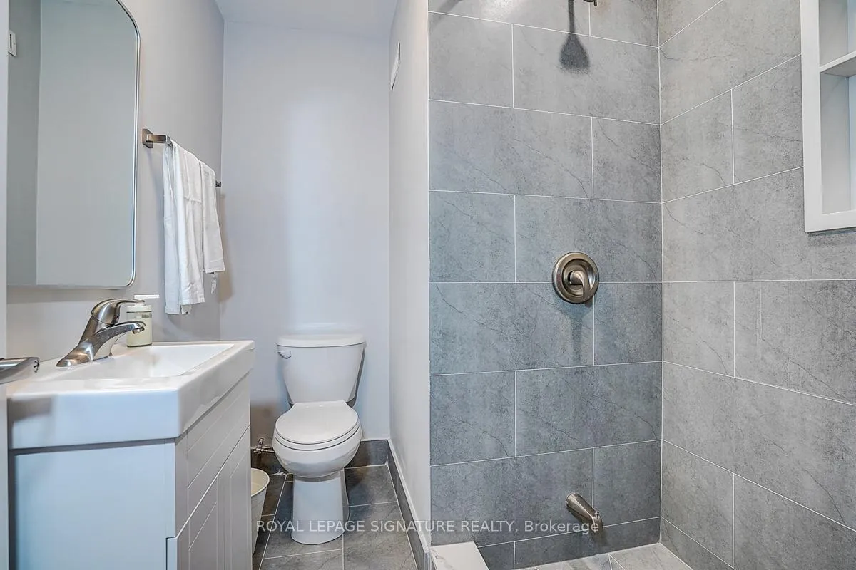 Photo 9 of Unit 4, 252 Annette Street, Toronto, Junction Area — HOMEH