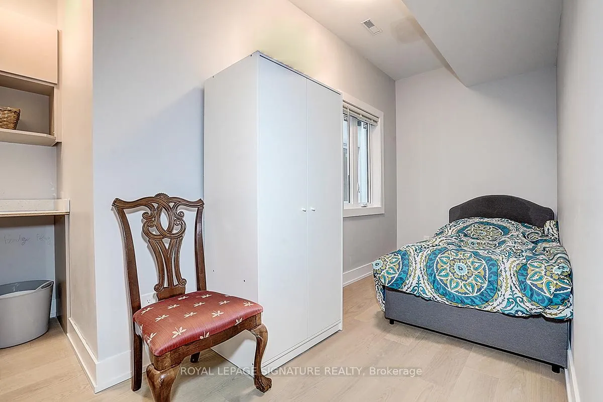 Photo 11 of Unit 4, 252 Annette Street, Toronto, Junction Area — HOMEH
