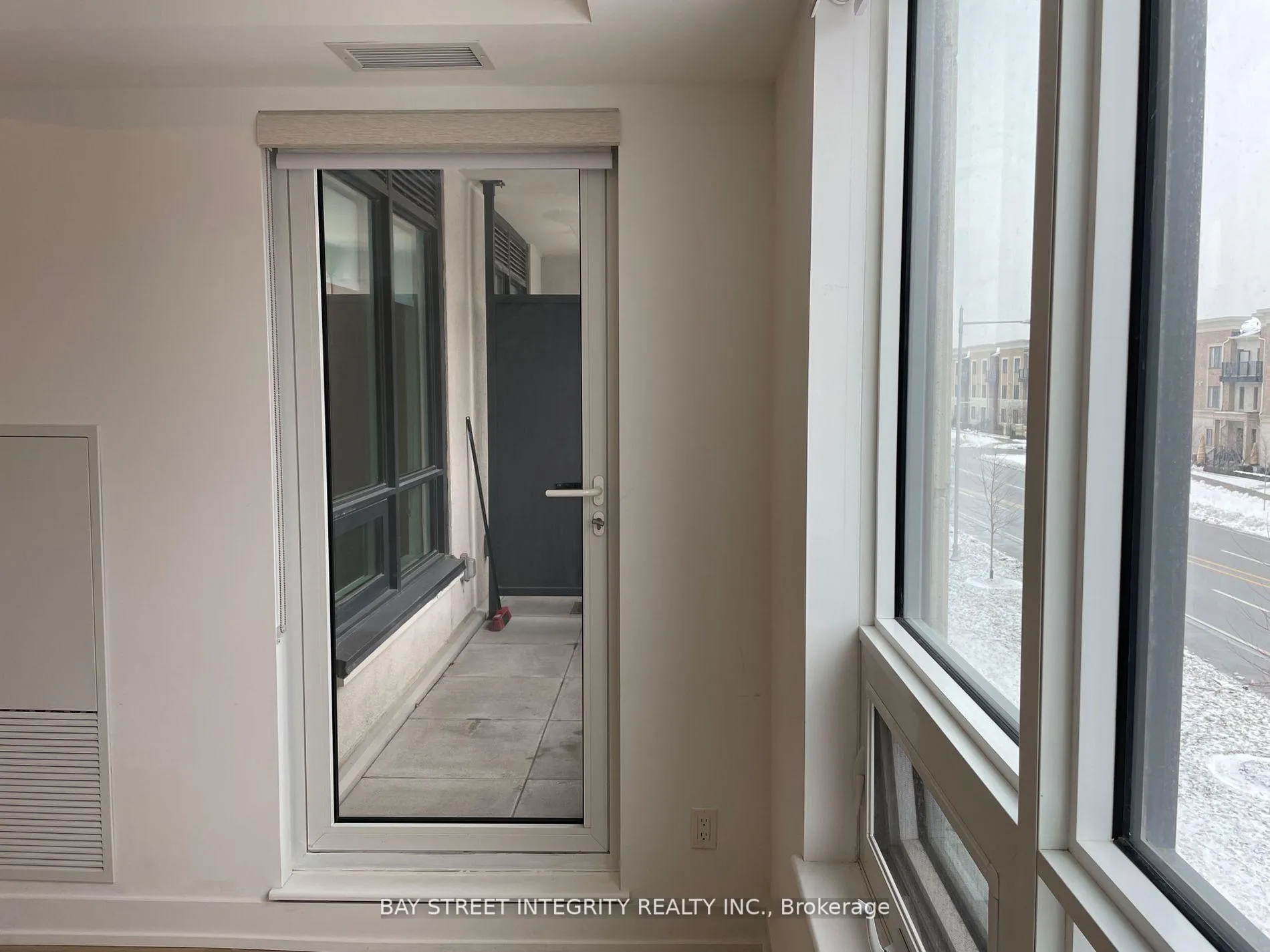 Photo 5 of Unit 217E, 278 Buchanan Drive, Markham, Unionville — HOMEH