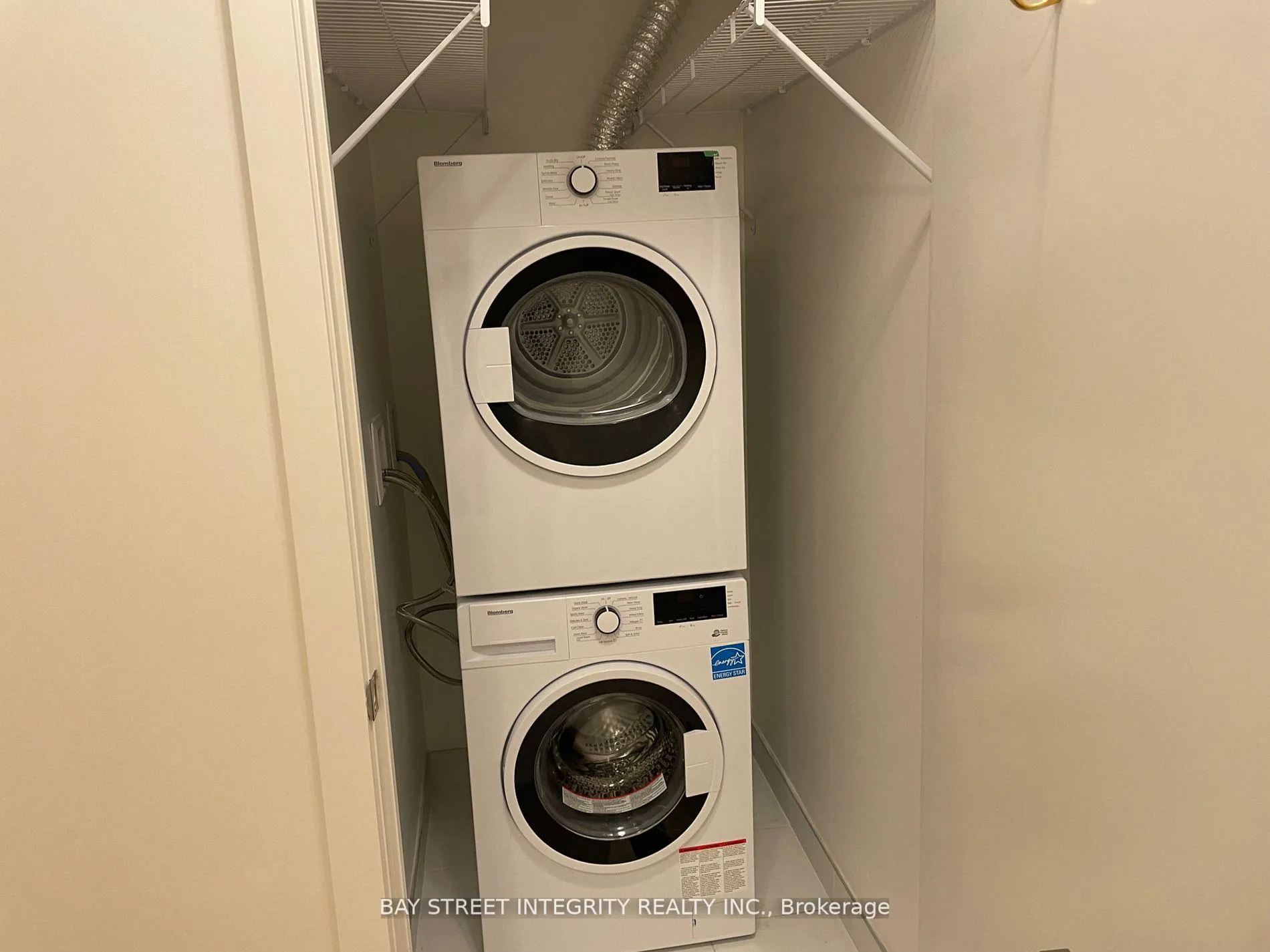 Photo 8 of Unit 217E, 278 Buchanan Drive, Markham, Unionville — HOMEH