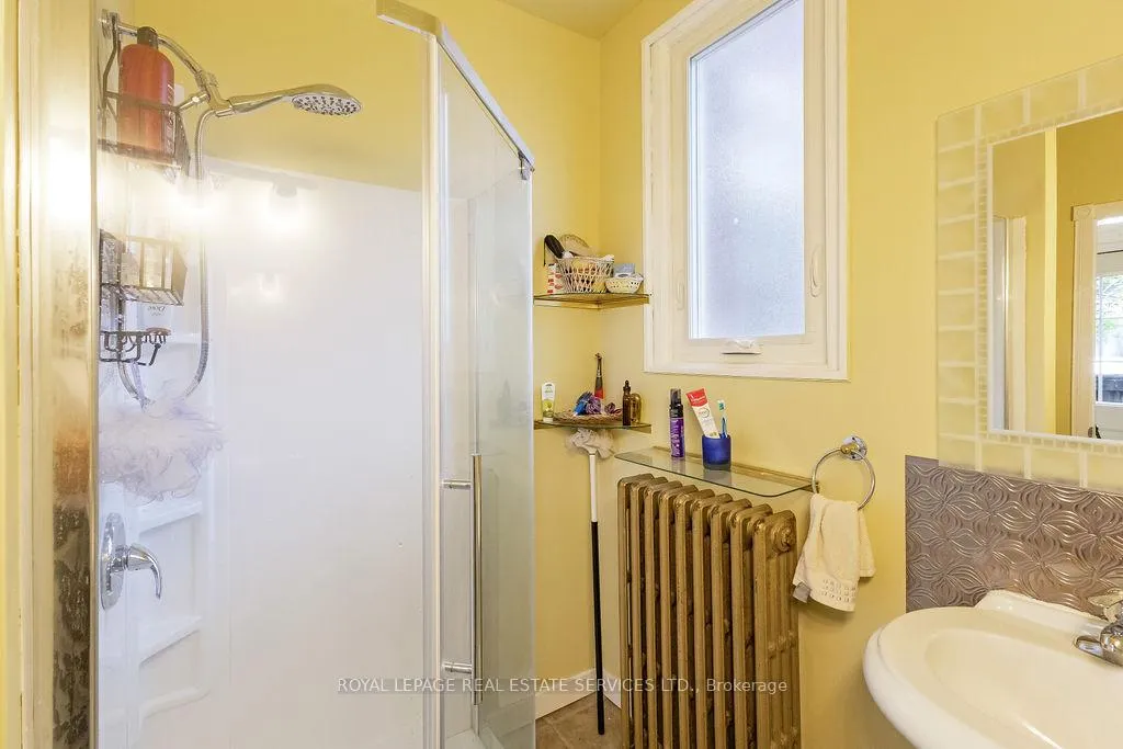 Photo 13 of 100 Wentworth Street S, Hamilton, Stinson — HOMEH