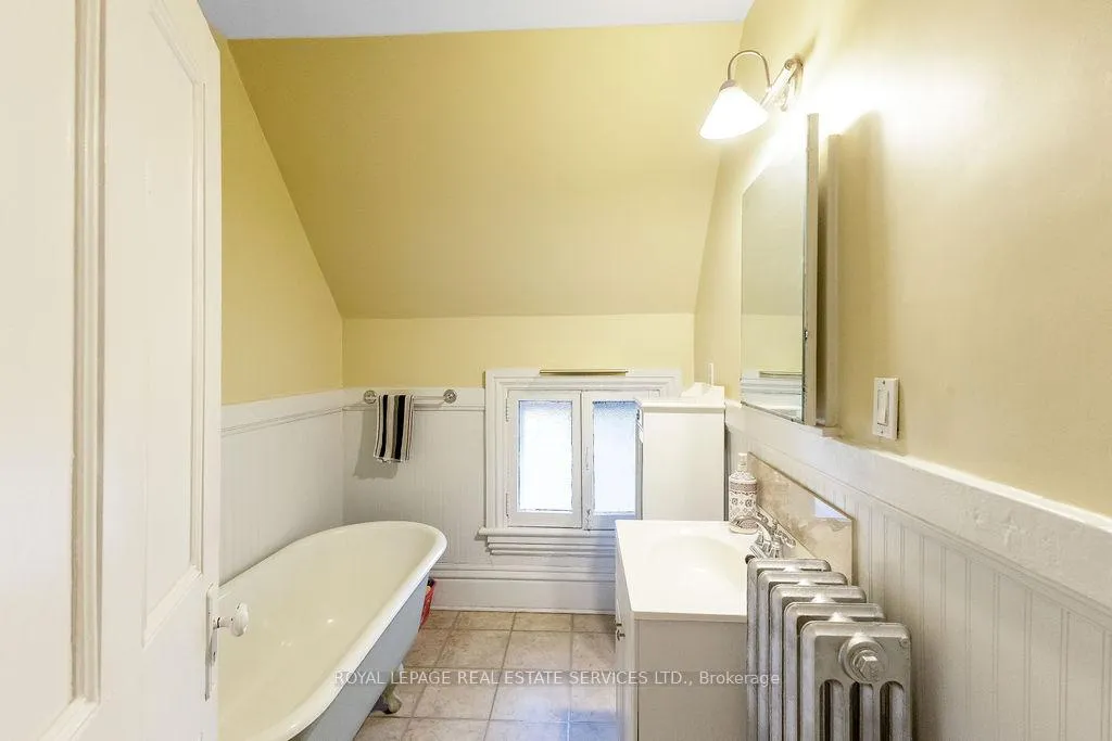 Photo 23 of 100 Wentworth Street S, Hamilton, Stinson — HOMEH
