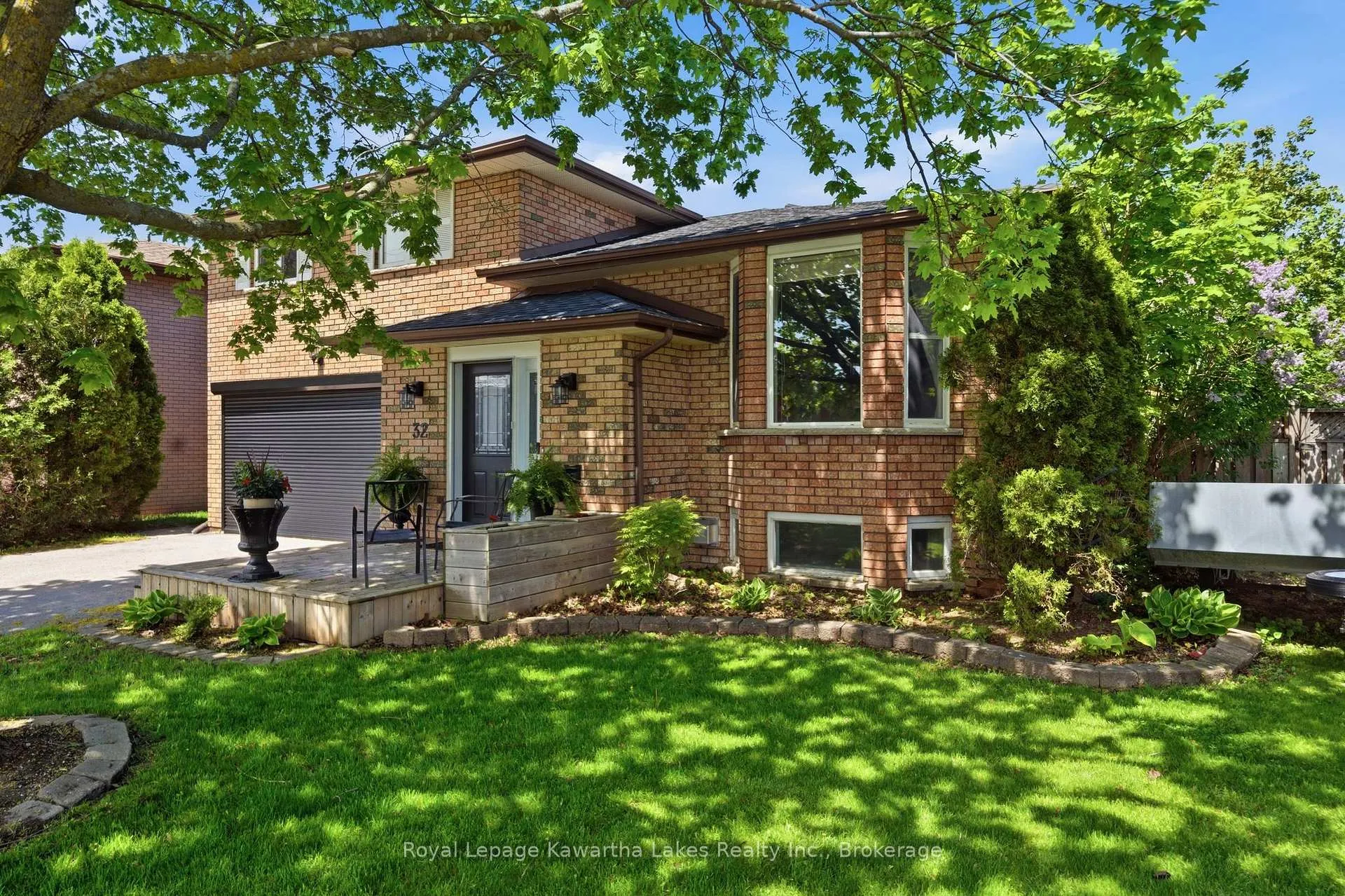 Photo 4 of 32 Andrew Drive, Kawartha Lakes, Lindsay — HOMEH