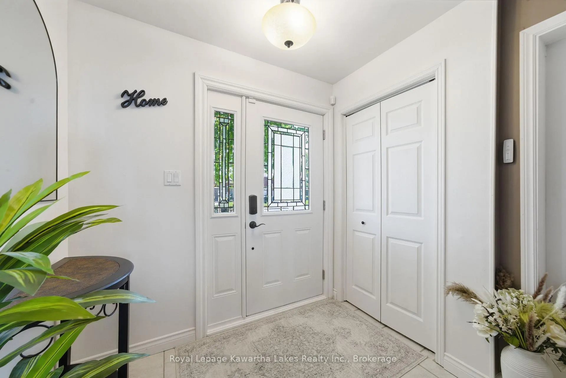 Photo 7 of 32 Andrew Drive, Kawartha Lakes, Lindsay — HOMEH