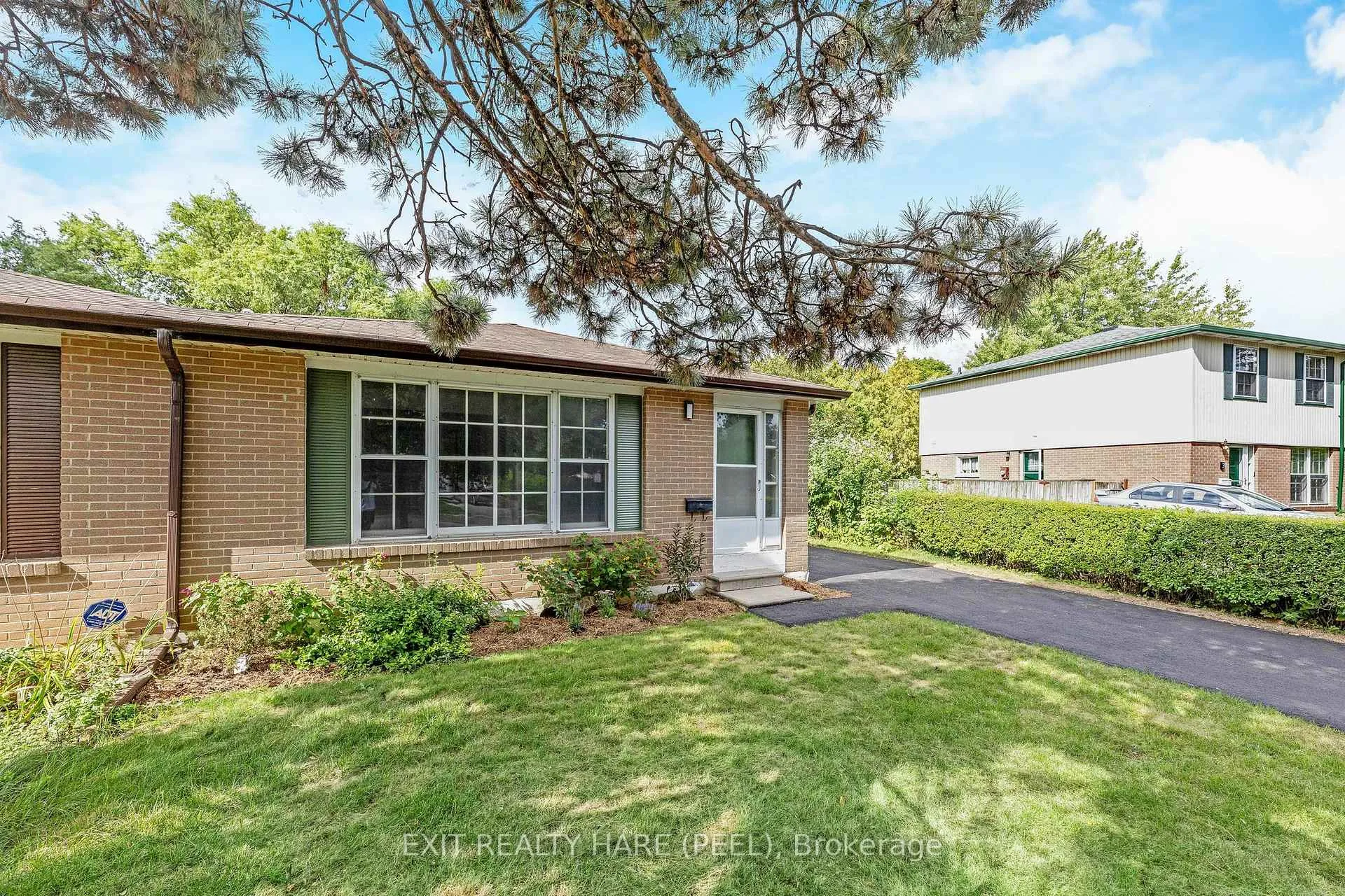 Photo 2 of 5 Garside Crescent, Brampton, Northgate — HOMEH