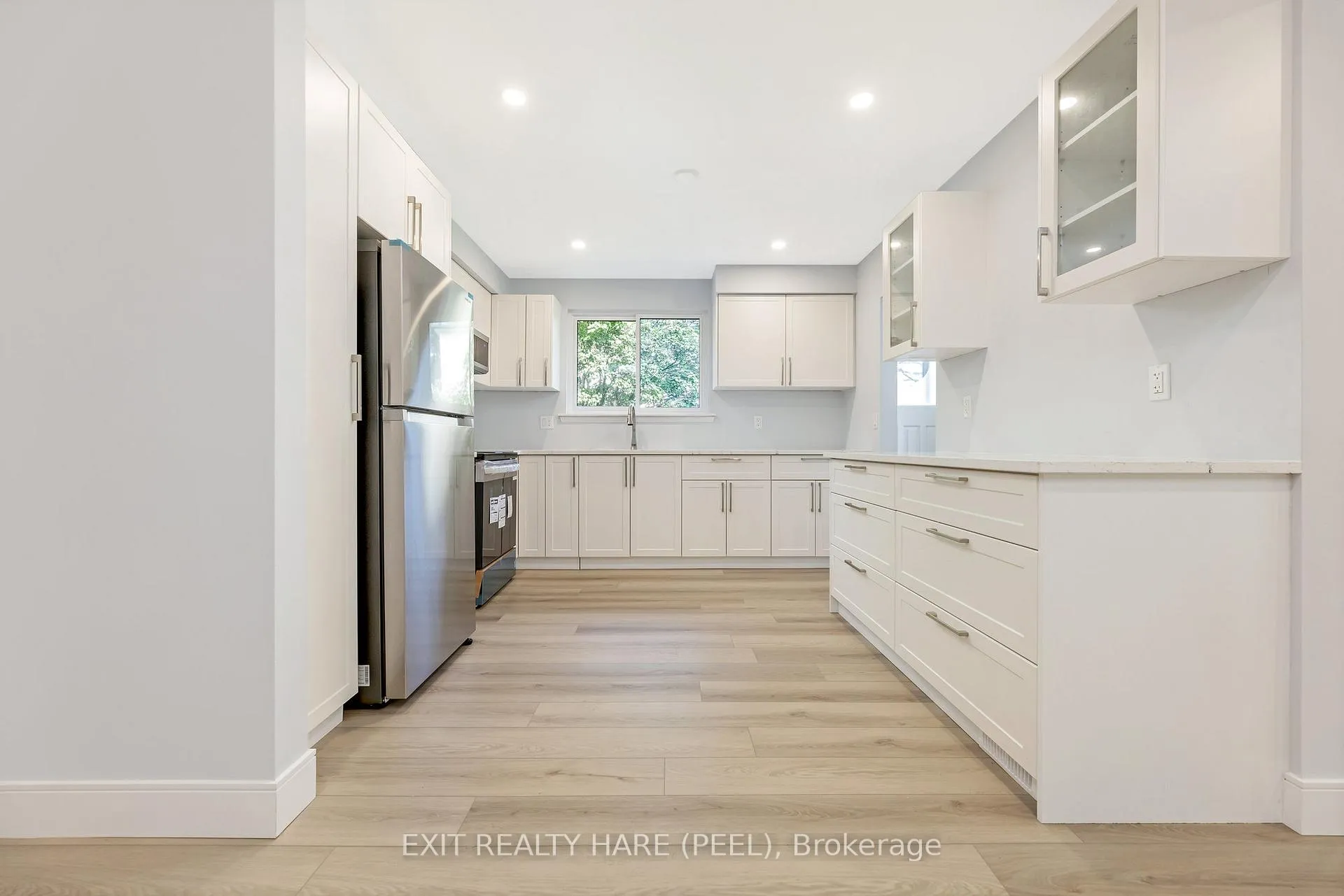 Photo 10 of 5 Garside Crescent, Brampton, Northgate — HOMEH