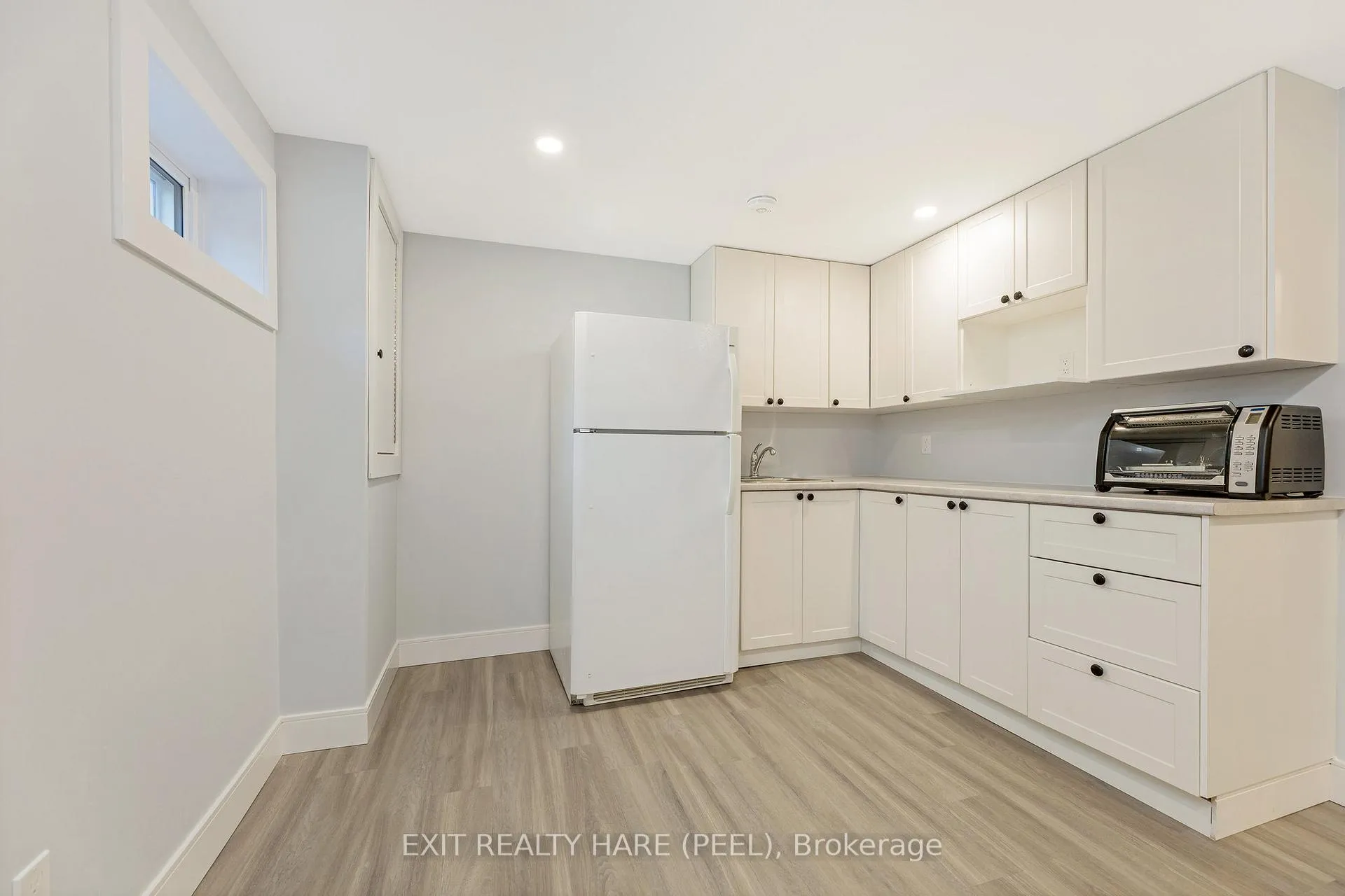 Photo 25 of 5 Garside Crescent, Brampton, Northgate — HOMEH