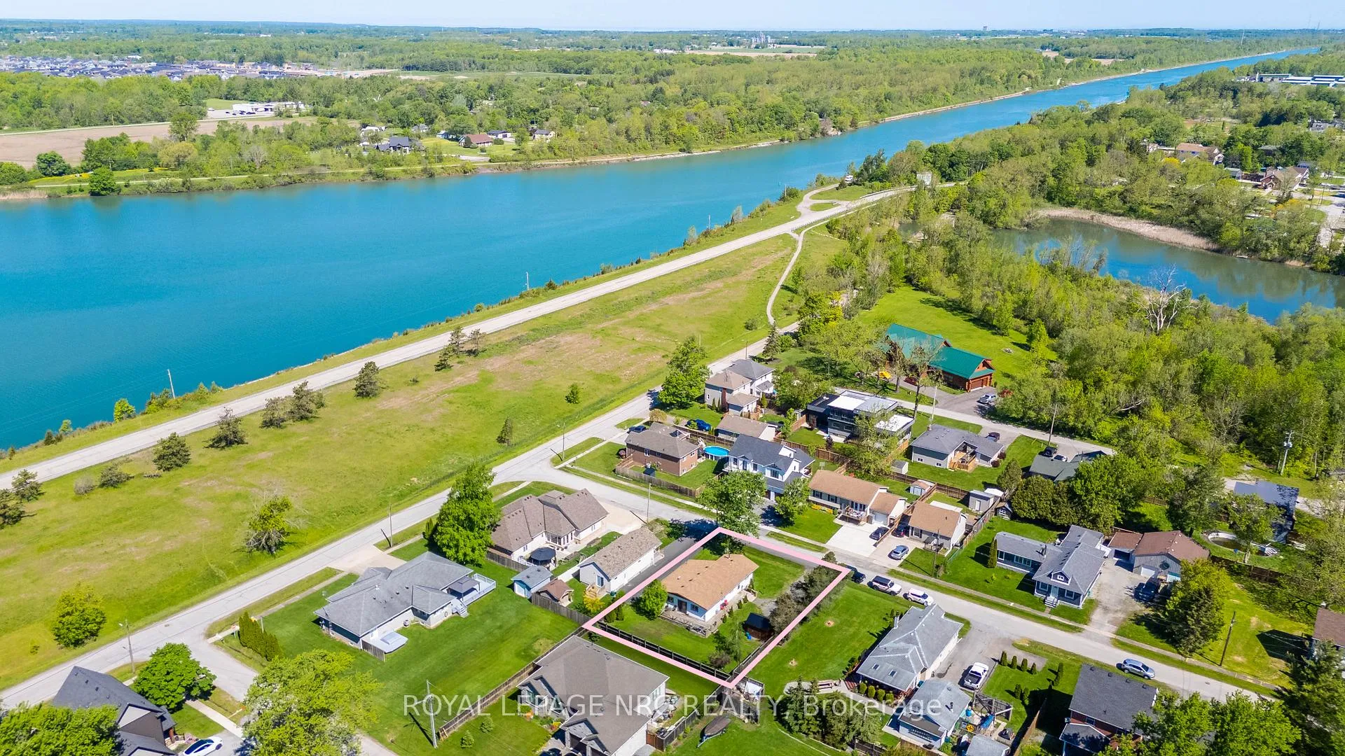 Photo 1 of 5 Melrose Avenue, Thorold, Port Robinson — HOMEH