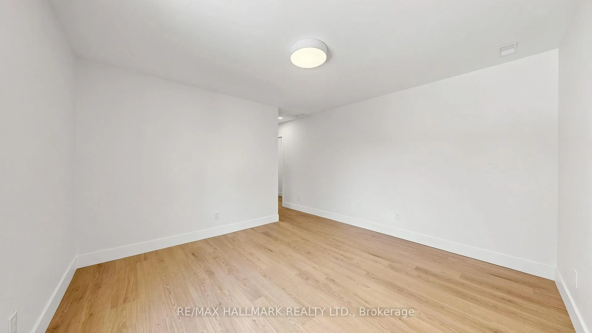 Photo 33 of Unit Second Floor, 367 Woodmount Avenue, Toronto, East York — HOMEH