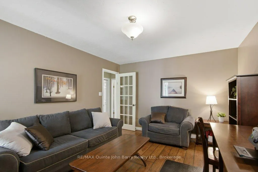 Photo 18 of 256 Colonial Drive, Quinte West, Murray Ward — HOMEH