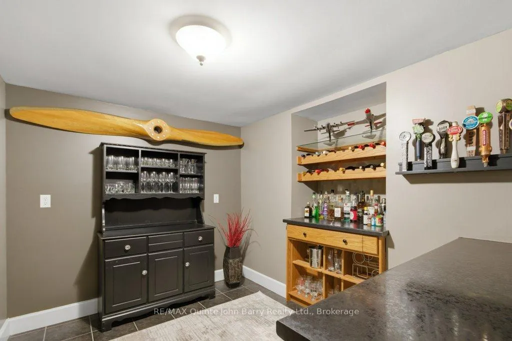 Photo 32 of 256 Colonial Drive, Quinte West, Murray Ward — HOMEH