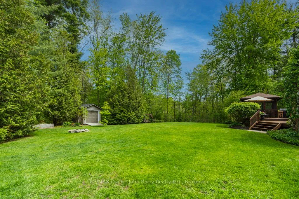Photo 34 of 256 Colonial Drive, Quinte West, Murray Ward — HOMEH