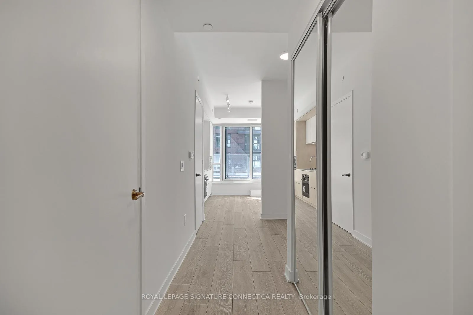 Photo 2 of Unit 506, 130 River Street, Toronto, Regent Park — HOMEH
