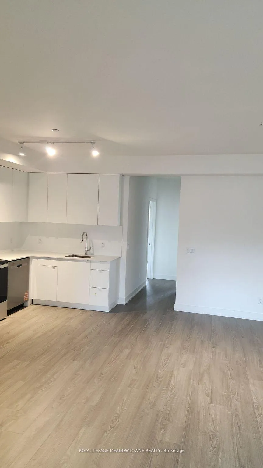 Photo 2 of Unit 106B, 16 Melbourne Avenue N, St. Catharines, E. Chester — HOMEH
