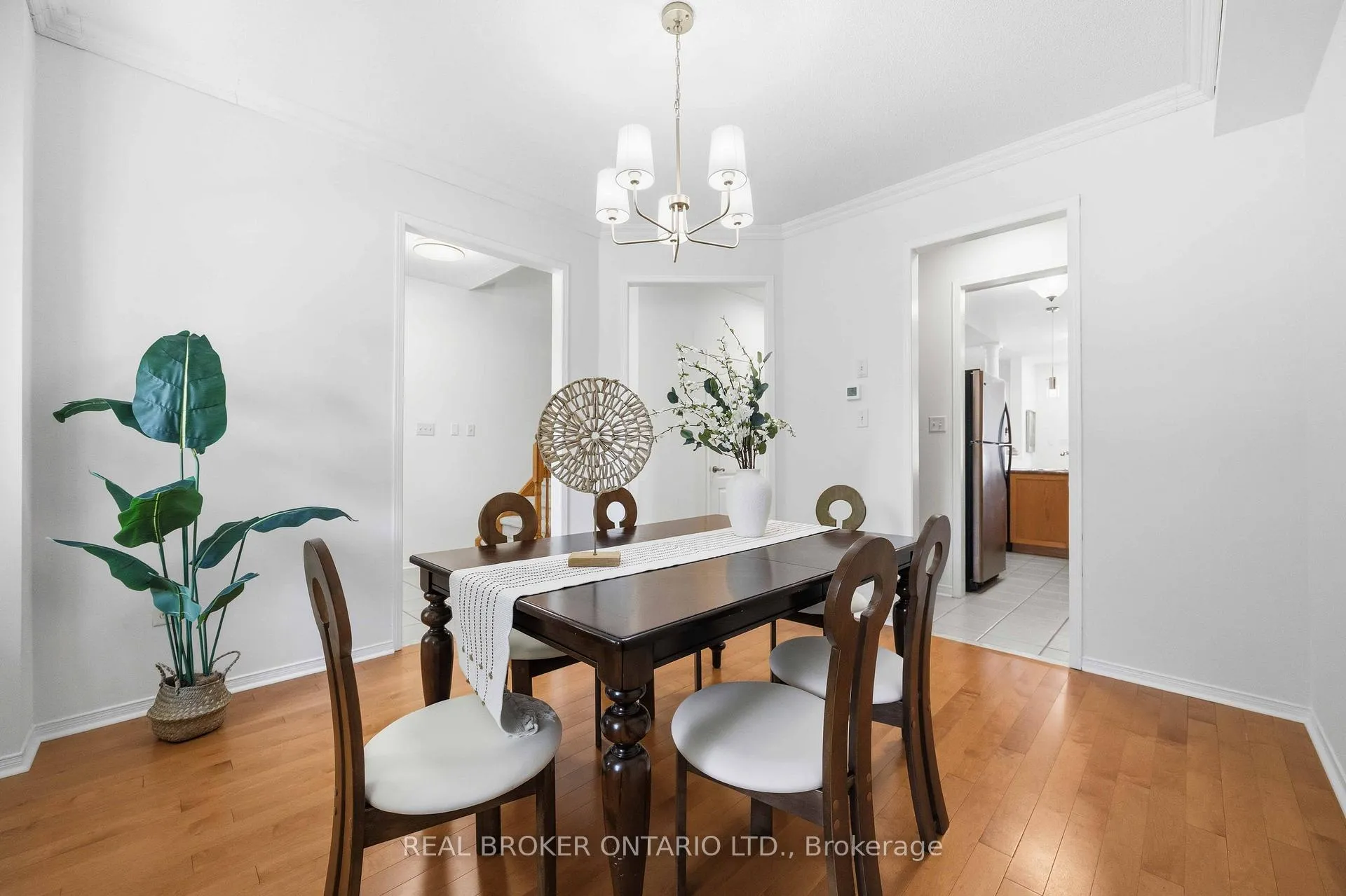 Photo 8 of 3 Evaridge Drive, Markham, Cornell — HOMEH