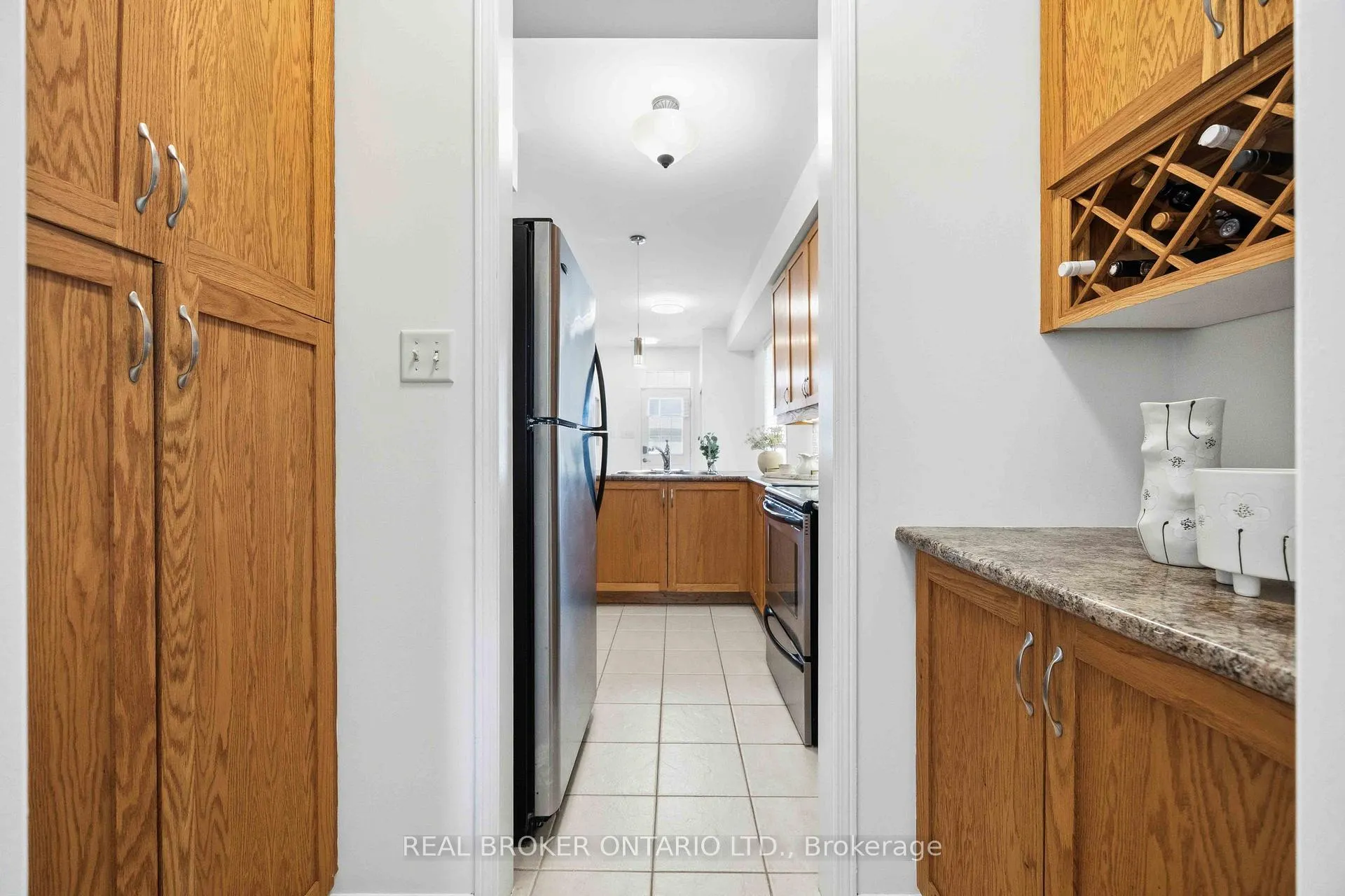 Photo 14 of 3 Evaridge Drive, Markham, Cornell — HOMEH