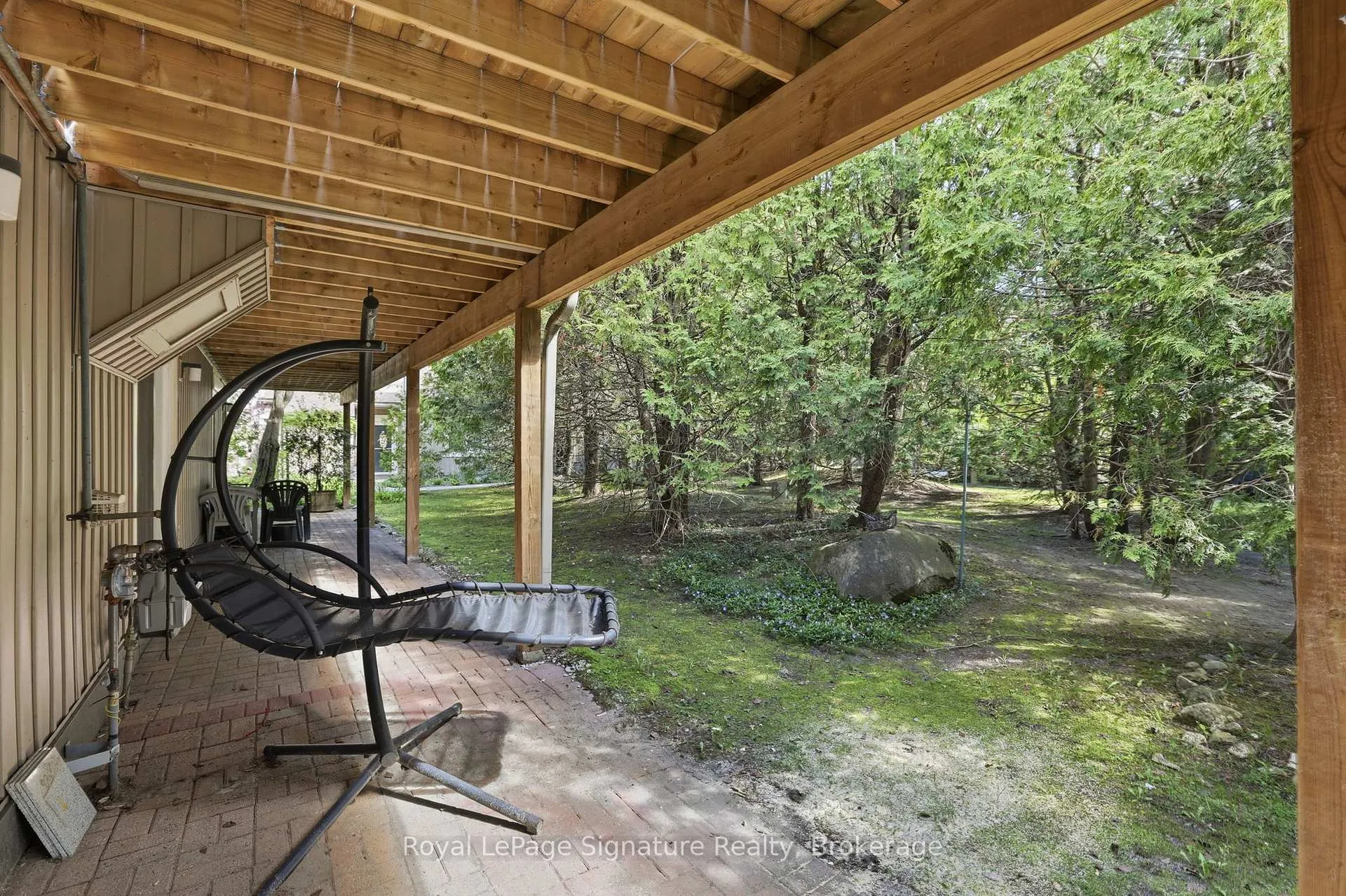 Photo 29 of 585 Oxbow Crescent, Collingwood — HOMEH