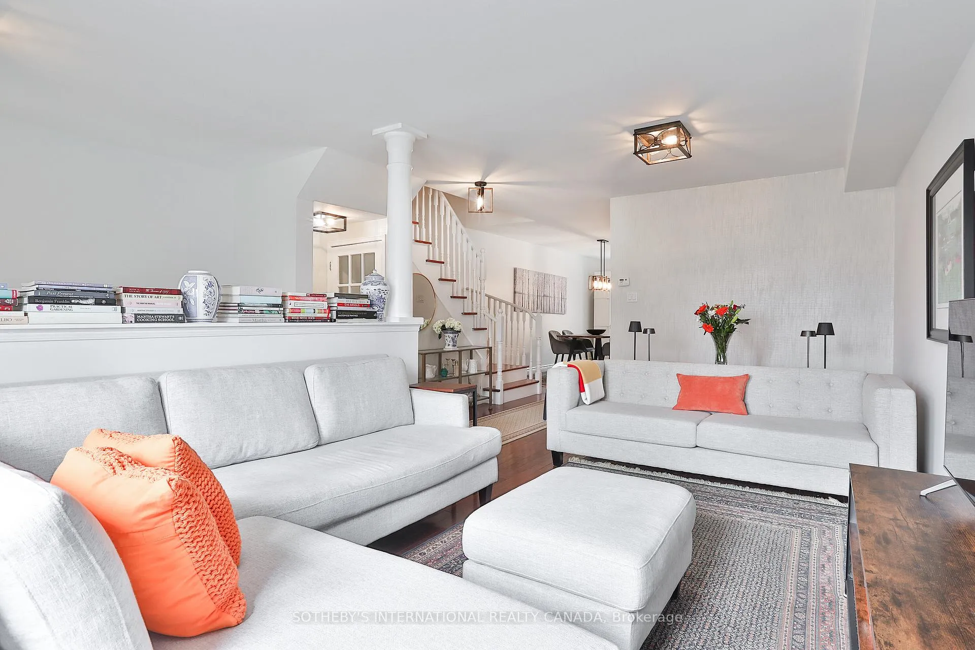 Photo 8 of Unit 3, 20 Minton Drive, Vaughan, East Woodbridge — HOMEH