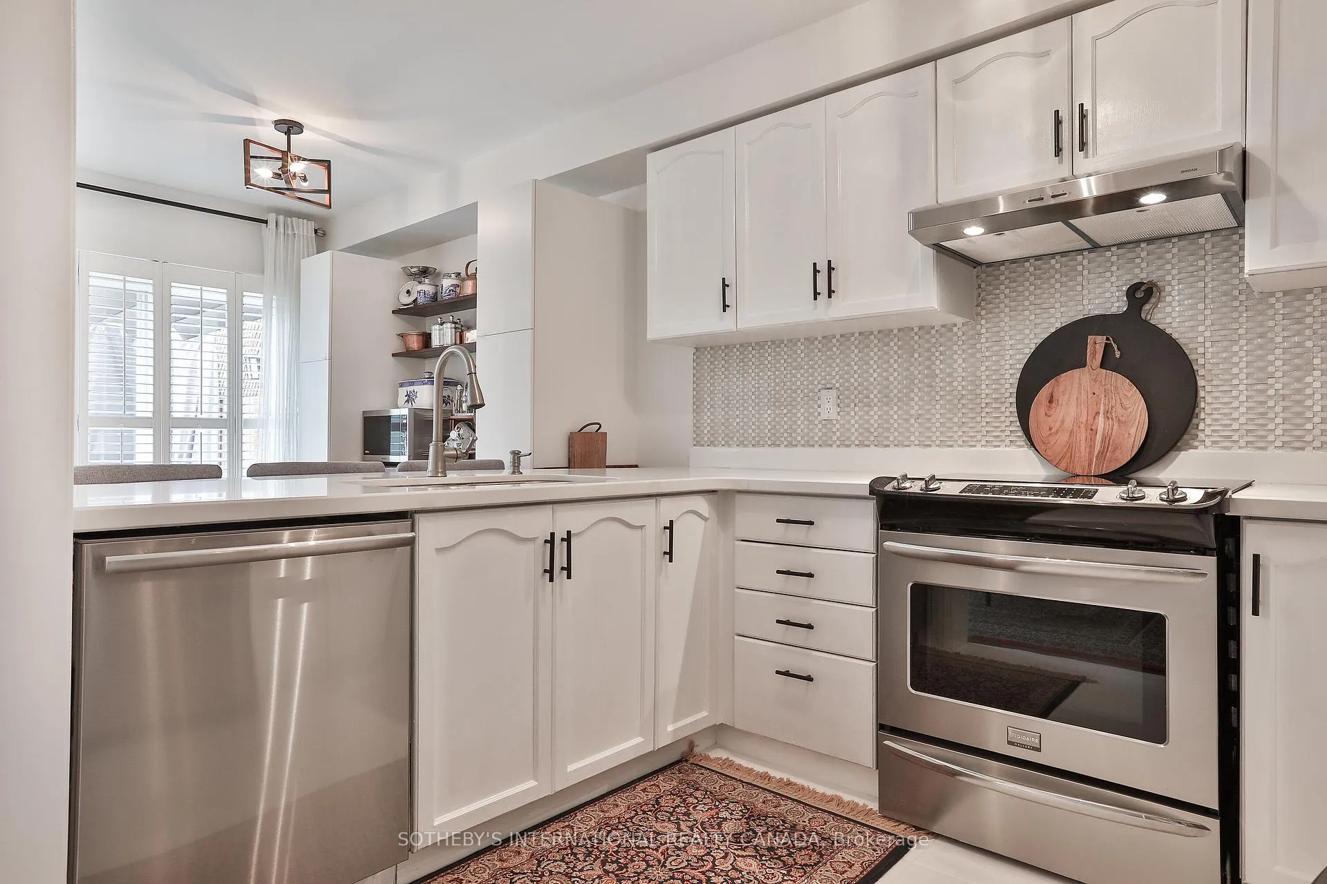 Photo 24 of Unit 3, 20 Minton Drive, Vaughan, East Woodbridge — HOMEH