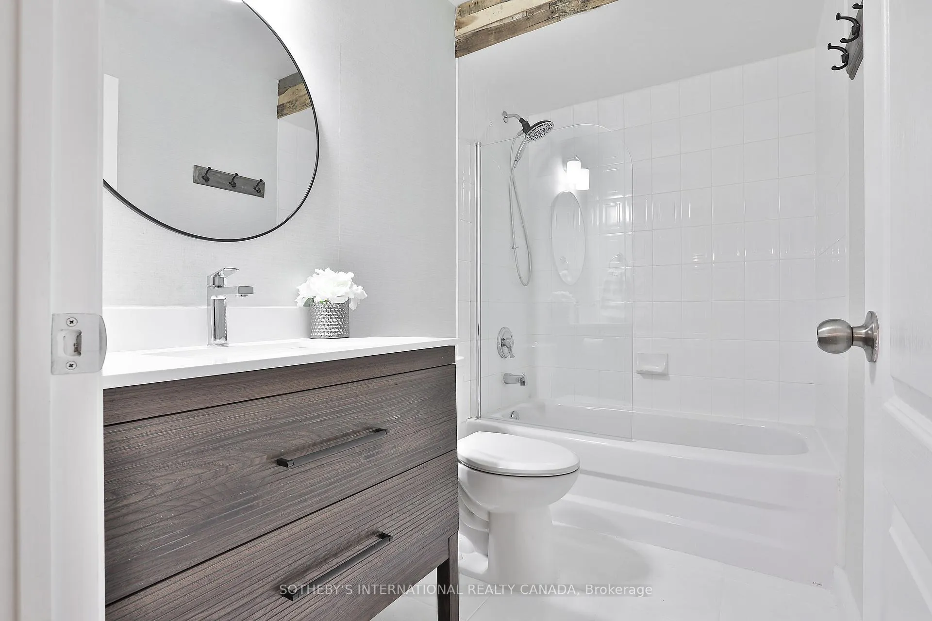Photo 30 of Unit 3, 20 Minton Drive, Vaughan, East Woodbridge — HOMEH