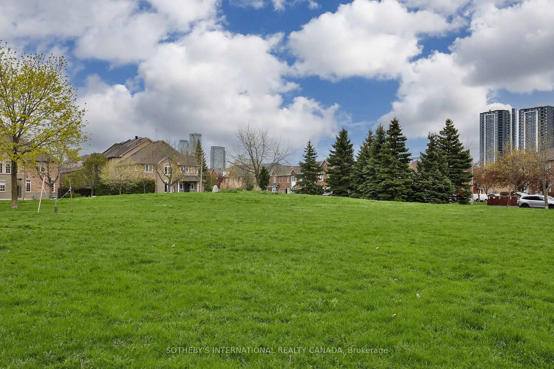 Photo 44 of Unit 3, 20 Minton Drive, Vaughan, East Woodbridge — HOMEH