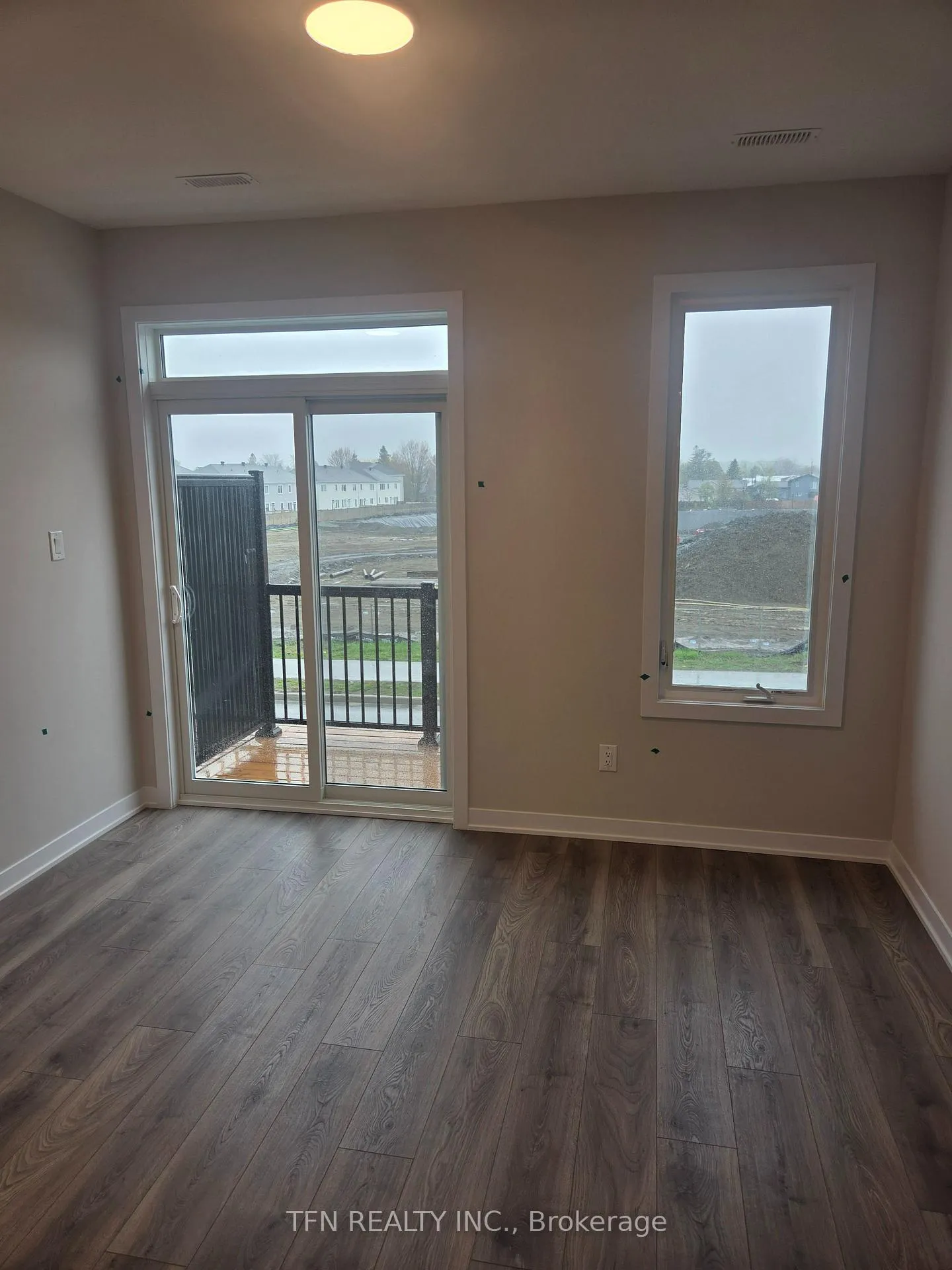 Photo 17 of 229 Lamarche Avenue, Ottawa, Chapel Hill South - Orleans Village — HOMEH