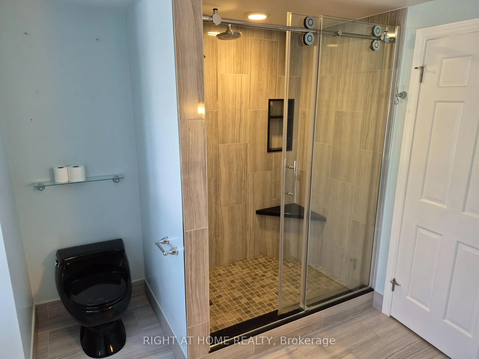 Photo 42 of 21 Post Horn Place, Waterloo, Beechwood — HOMEH