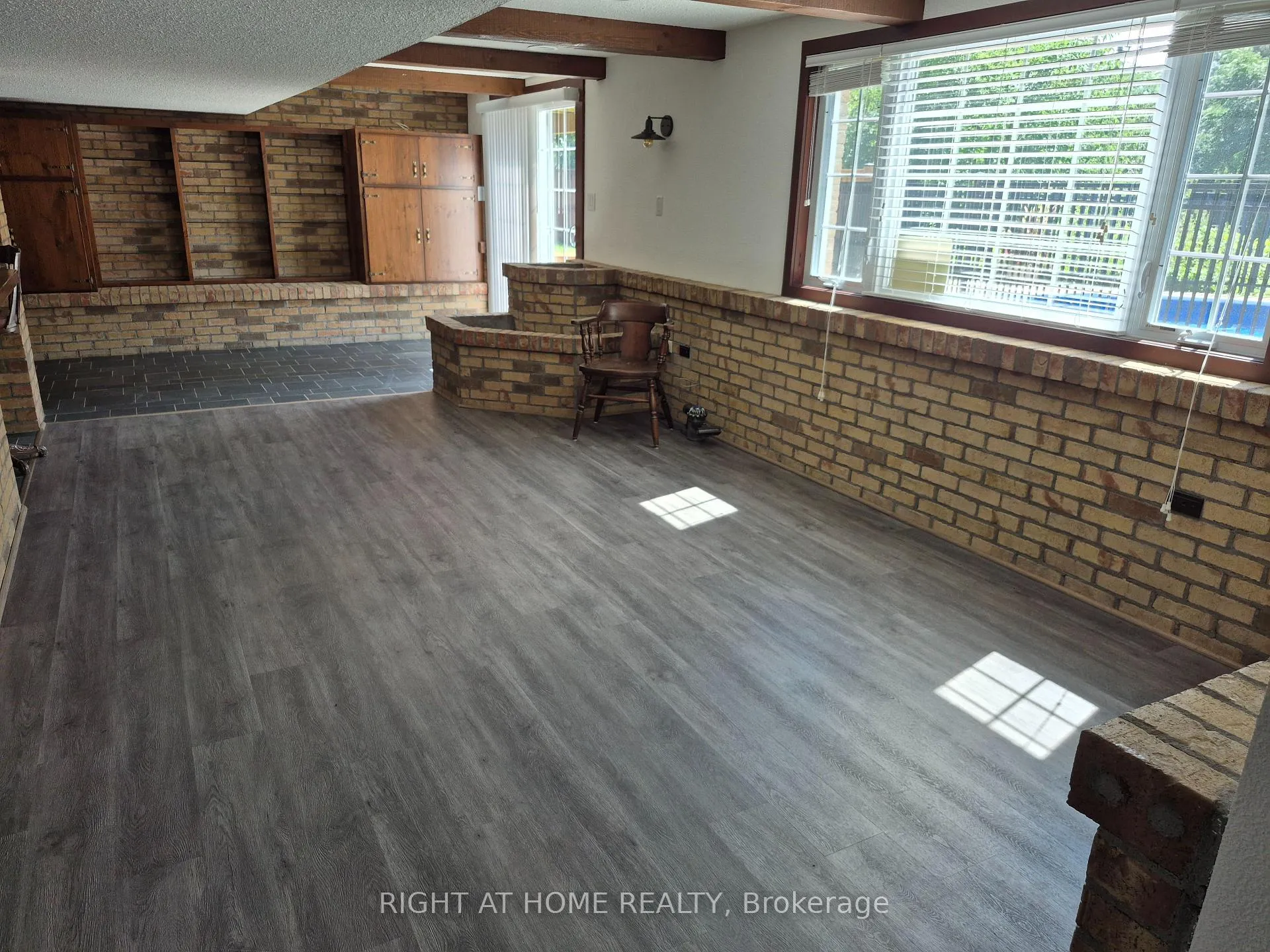 Photo 46 of 21 Post Horn Place, Waterloo, Beechwood — HOMEH