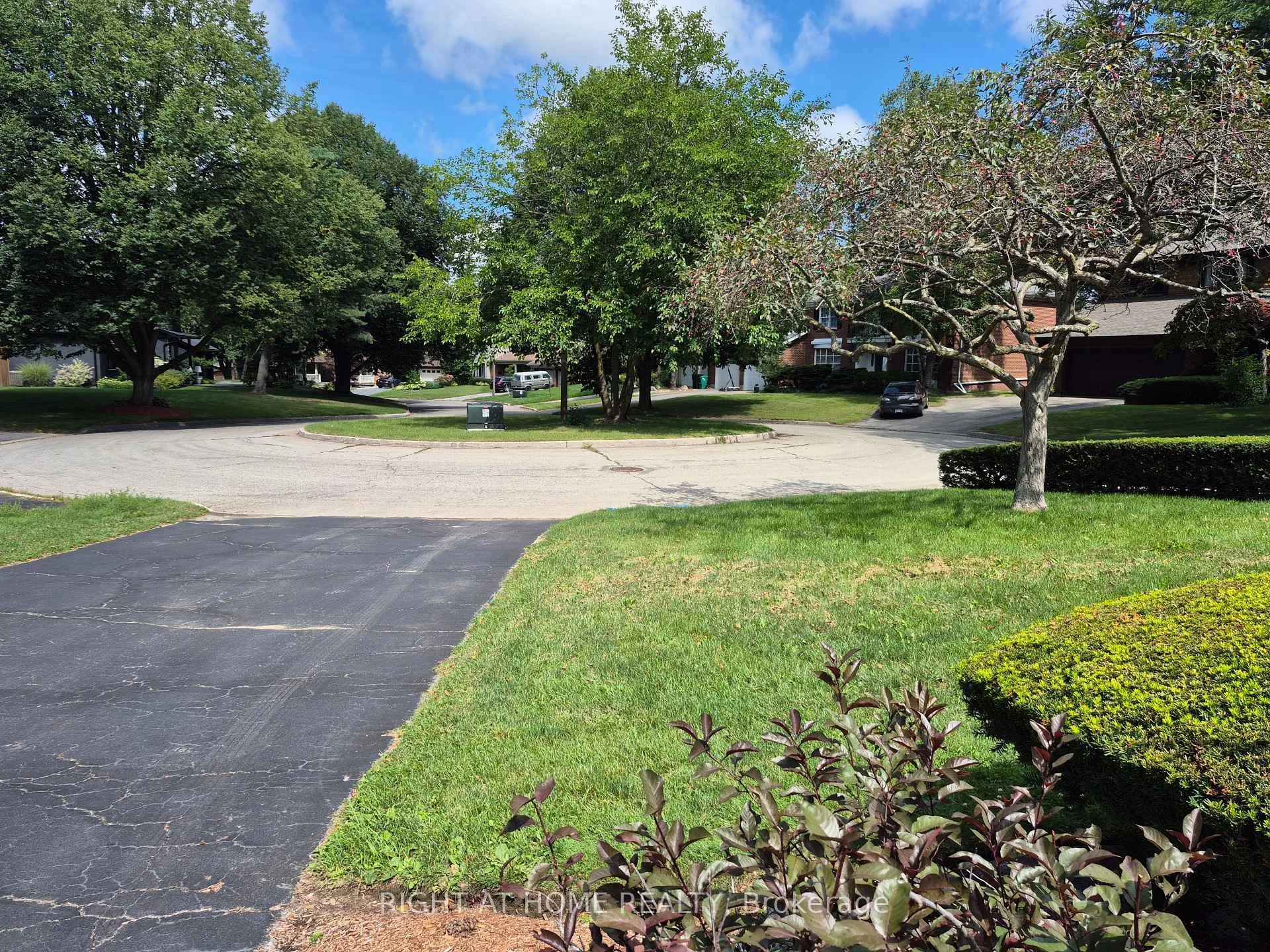 Photo 60 of 21 Post Horn Place, Waterloo, Beechwood — HOMEH