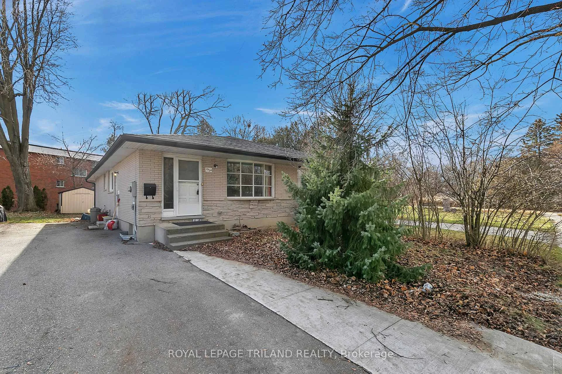 Photo 8 of Unit B, 197A Cedarvale Crescent, Waterloo — HOMEH