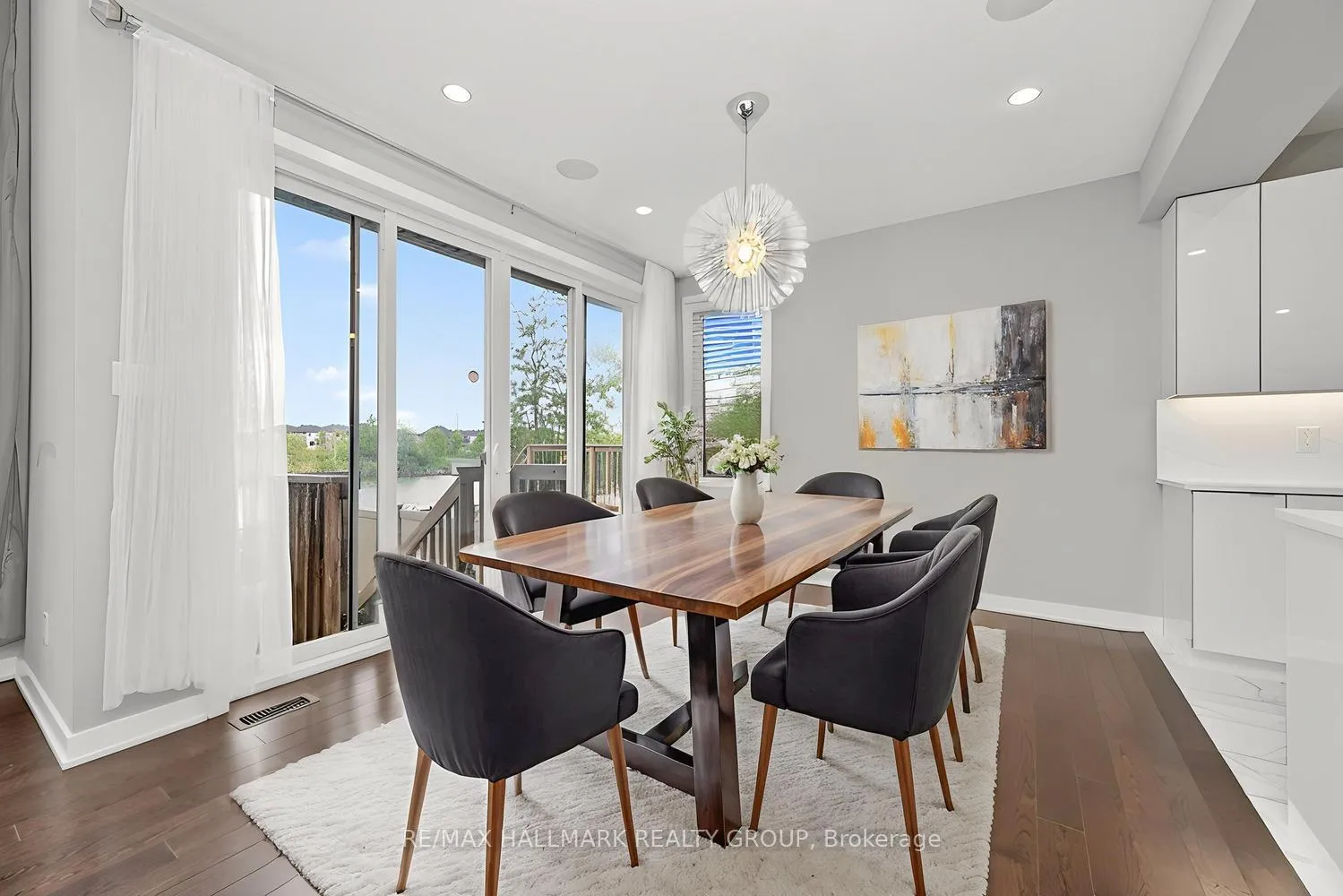Photo 12 of 339 Andalusian Crescent, Ottawa, Kanata - Emerald Meadows/Trailwest — HOMEH
