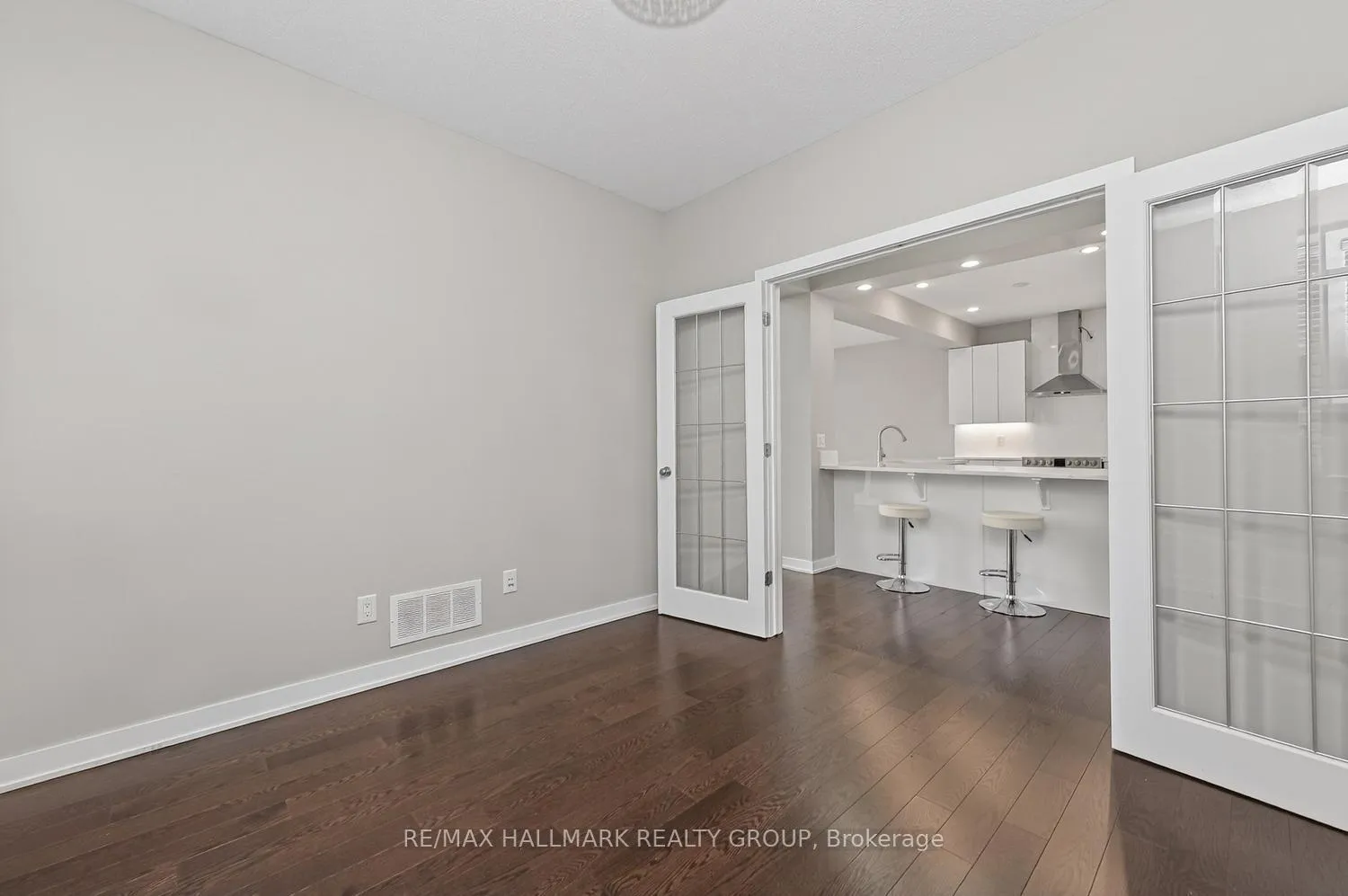 Photo 21 of 339 Andalusian Crescent, Ottawa, Kanata - Emerald Meadows/Trailwest — HOMEH