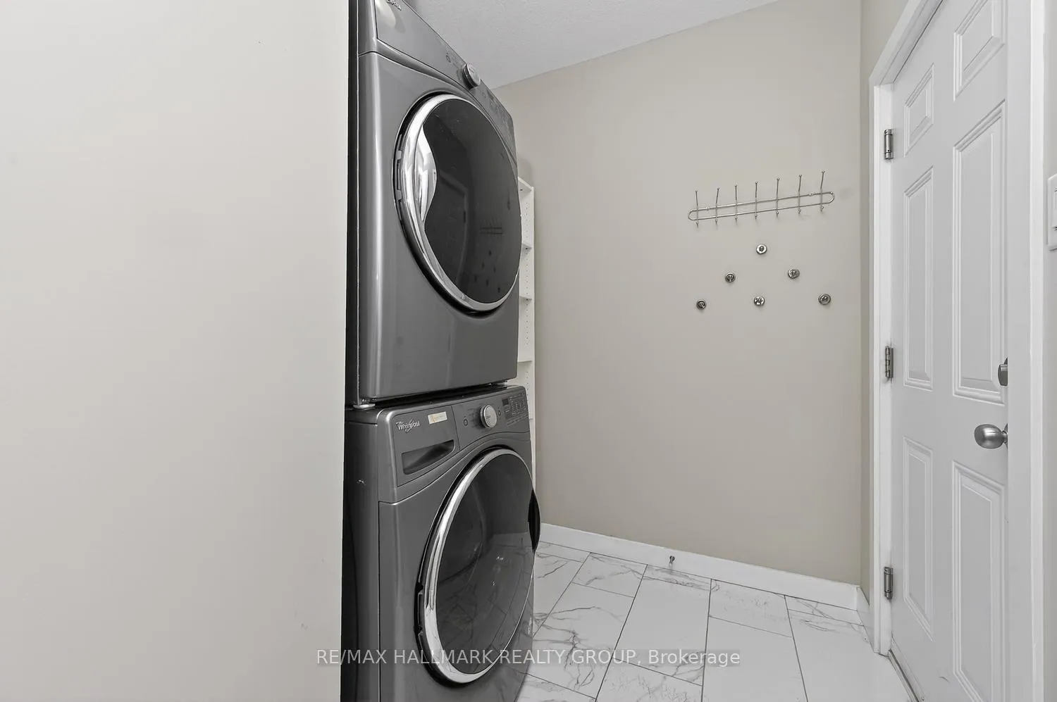 Photo 24 of 339 Andalusian Crescent, Ottawa, Kanata - Emerald Meadows/Trailwest — HOMEH