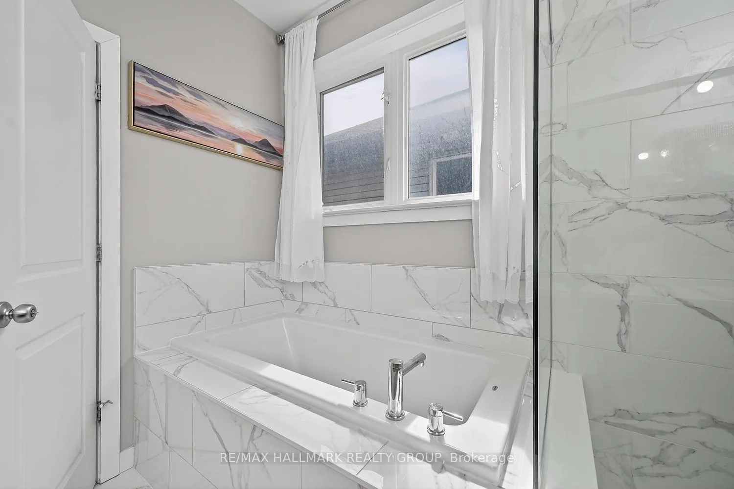 Photo 30 of 339 Andalusian Crescent, Ottawa, Kanata - Emerald Meadows/Trailwest — HOMEH