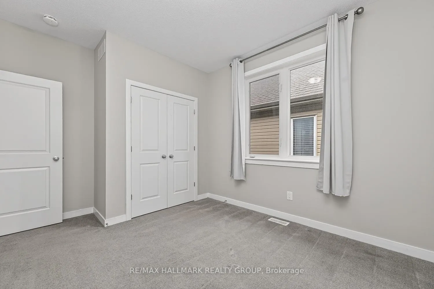 Photo 33 of 339 Andalusian Crescent, Ottawa, Kanata - Emerald Meadows/Trailwest — HOMEH