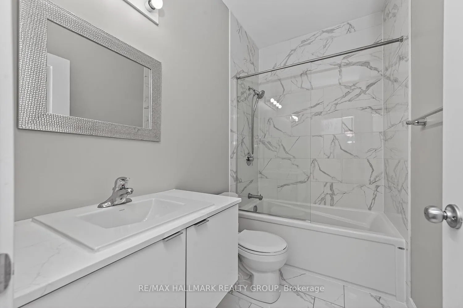 Photo 36 of 339 Andalusian Crescent, Ottawa, Kanata - Emerald Meadows/Trailwest — HOMEH