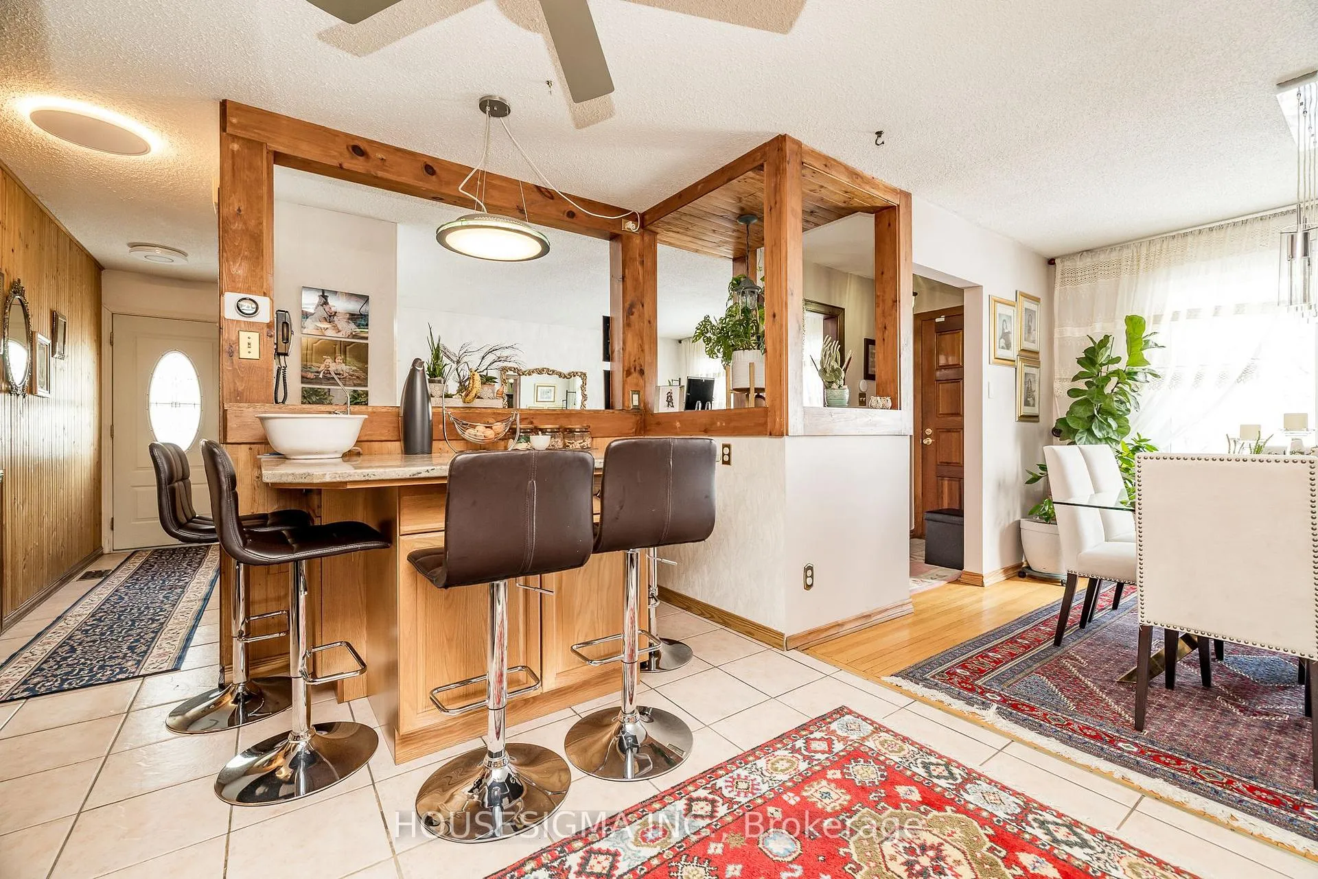 Photo 1 of 994 Charlton Drive, Ottawa, Carson Grove — HOMEH