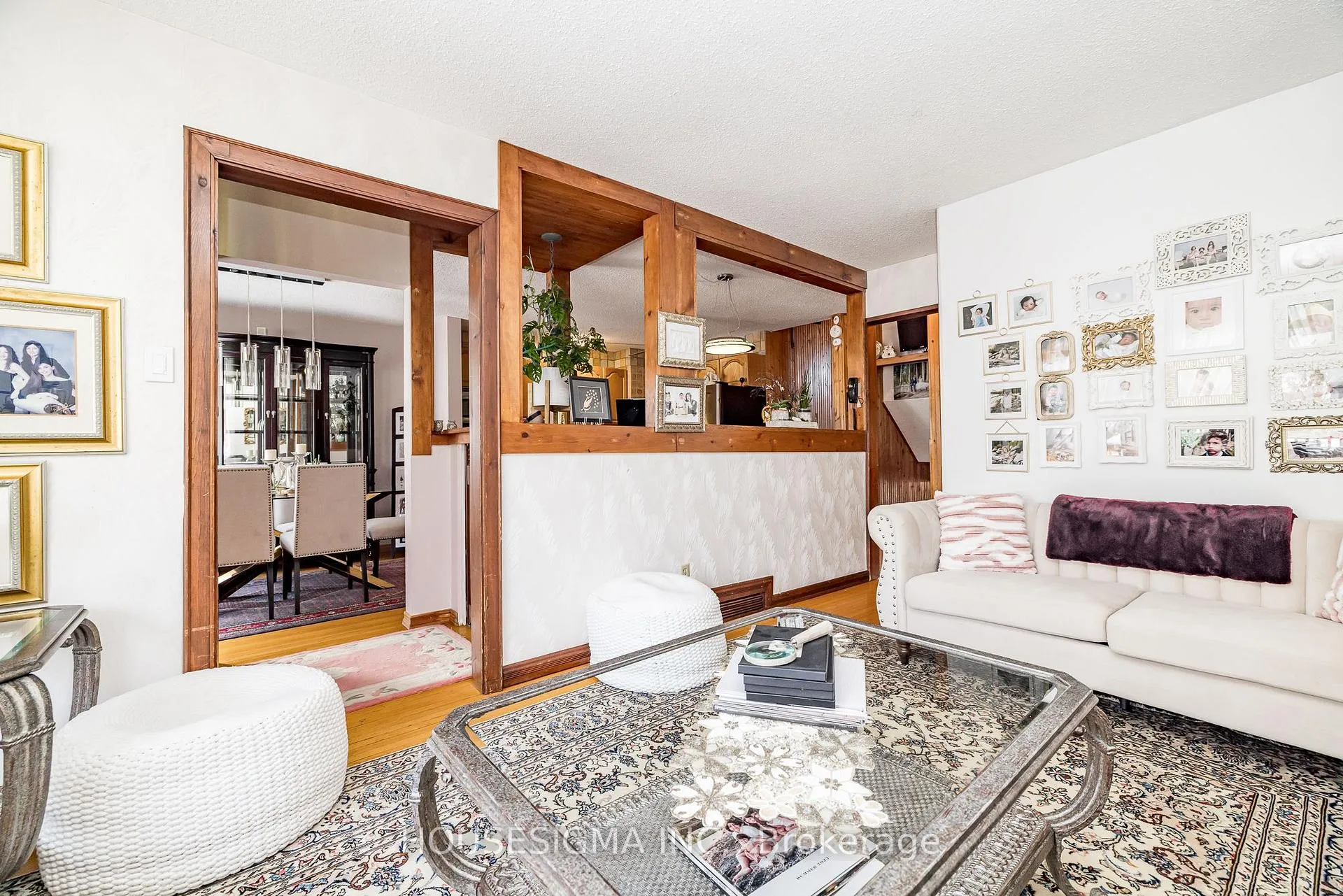 Photo 5 of 994 Charlton Drive, Ottawa, Carson Grove — HOMEH