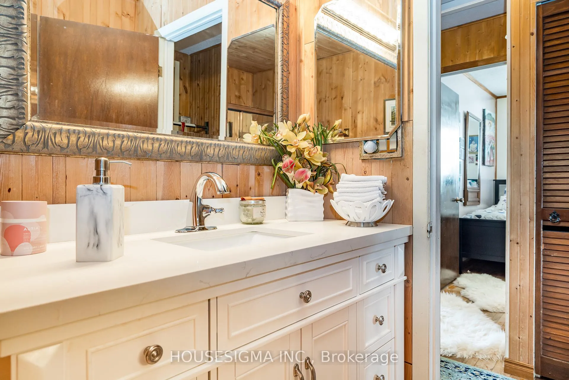 Photo 12 of 994 Charlton Drive, Ottawa, Carson Grove — HOMEH