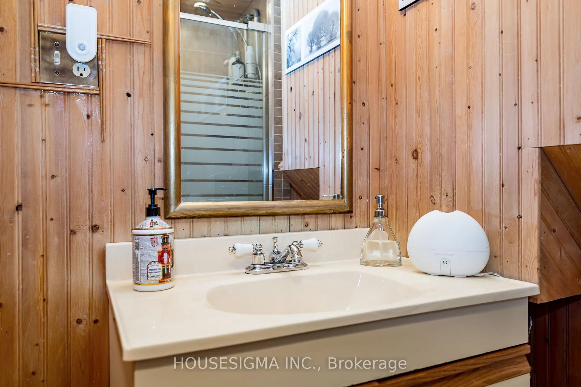 Photo 19 of 994 Charlton Drive, Ottawa, Carson Grove — HOMEH