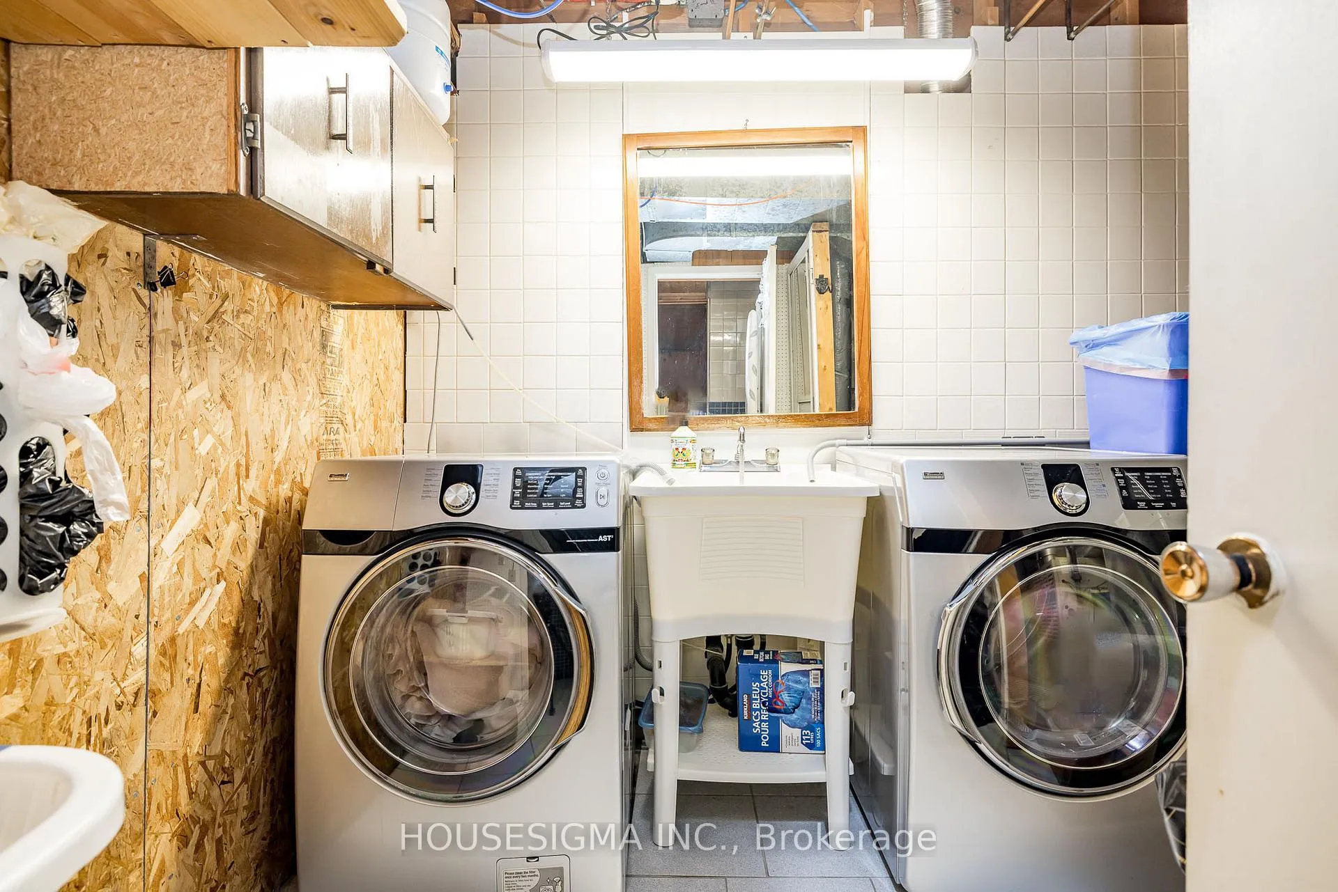 Photo 21 of 994 Charlton Drive, Ottawa, Carson Grove — HOMEH