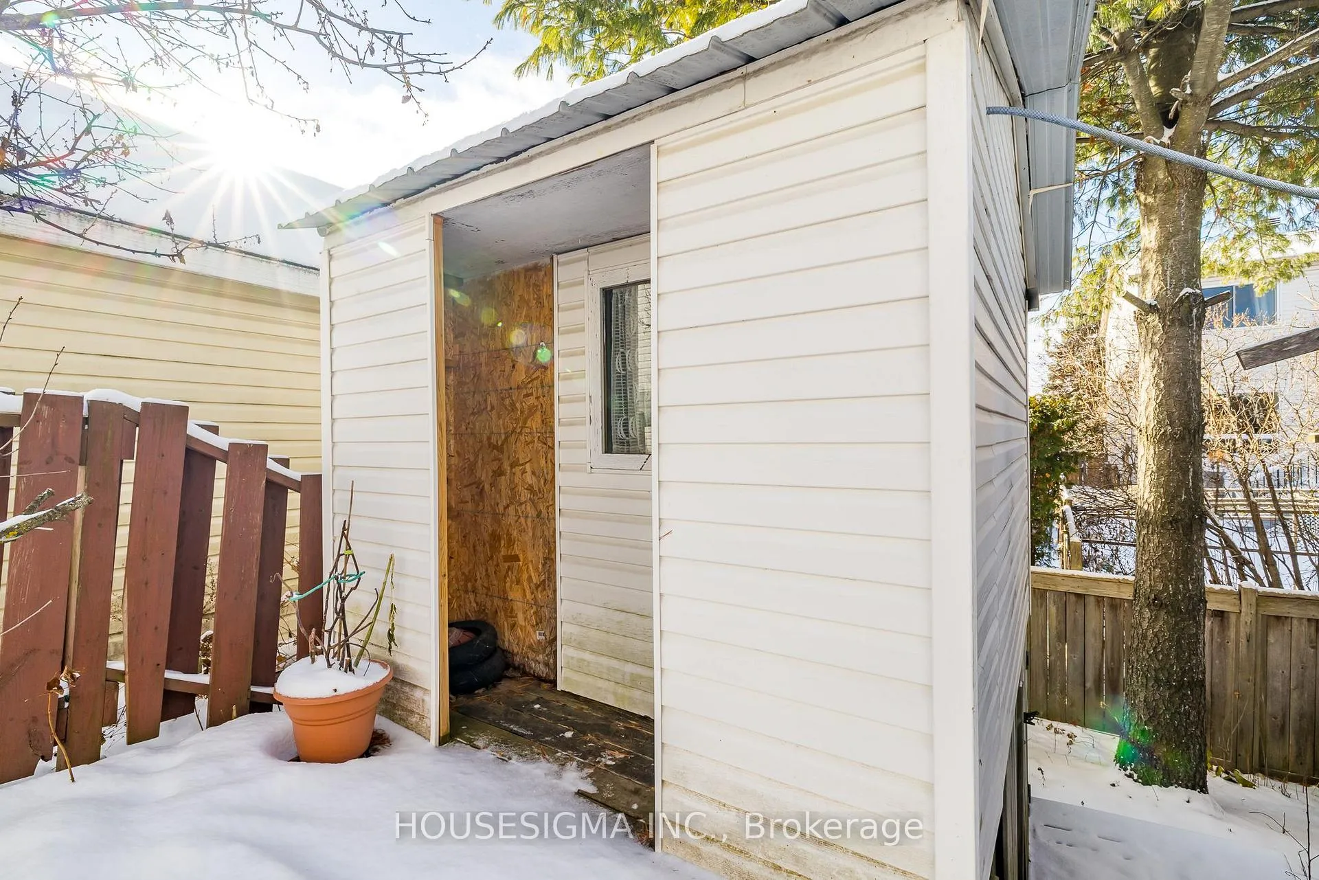 Photo 22 of 994 Charlton Drive, Ottawa, Carson Grove — HOMEH