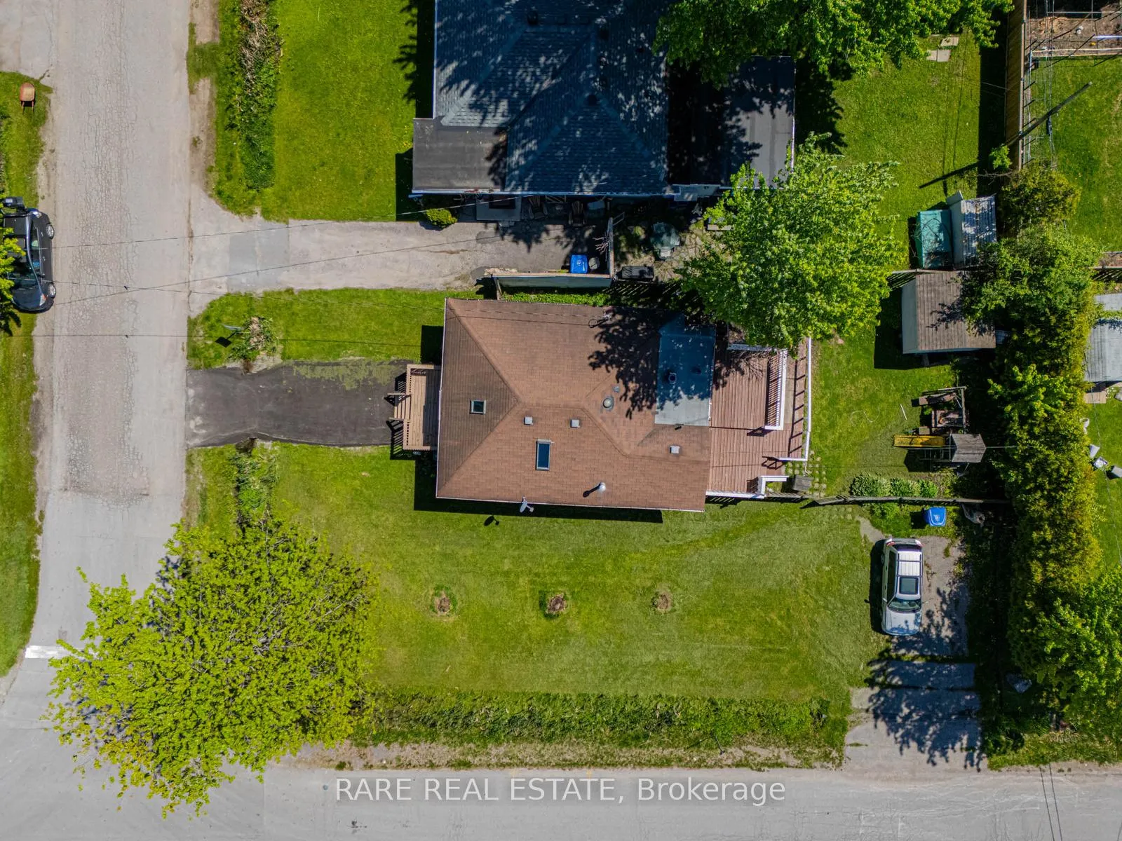 Photo 37 of 205 Beach Road, Georgina, Keswick North — HOMEH