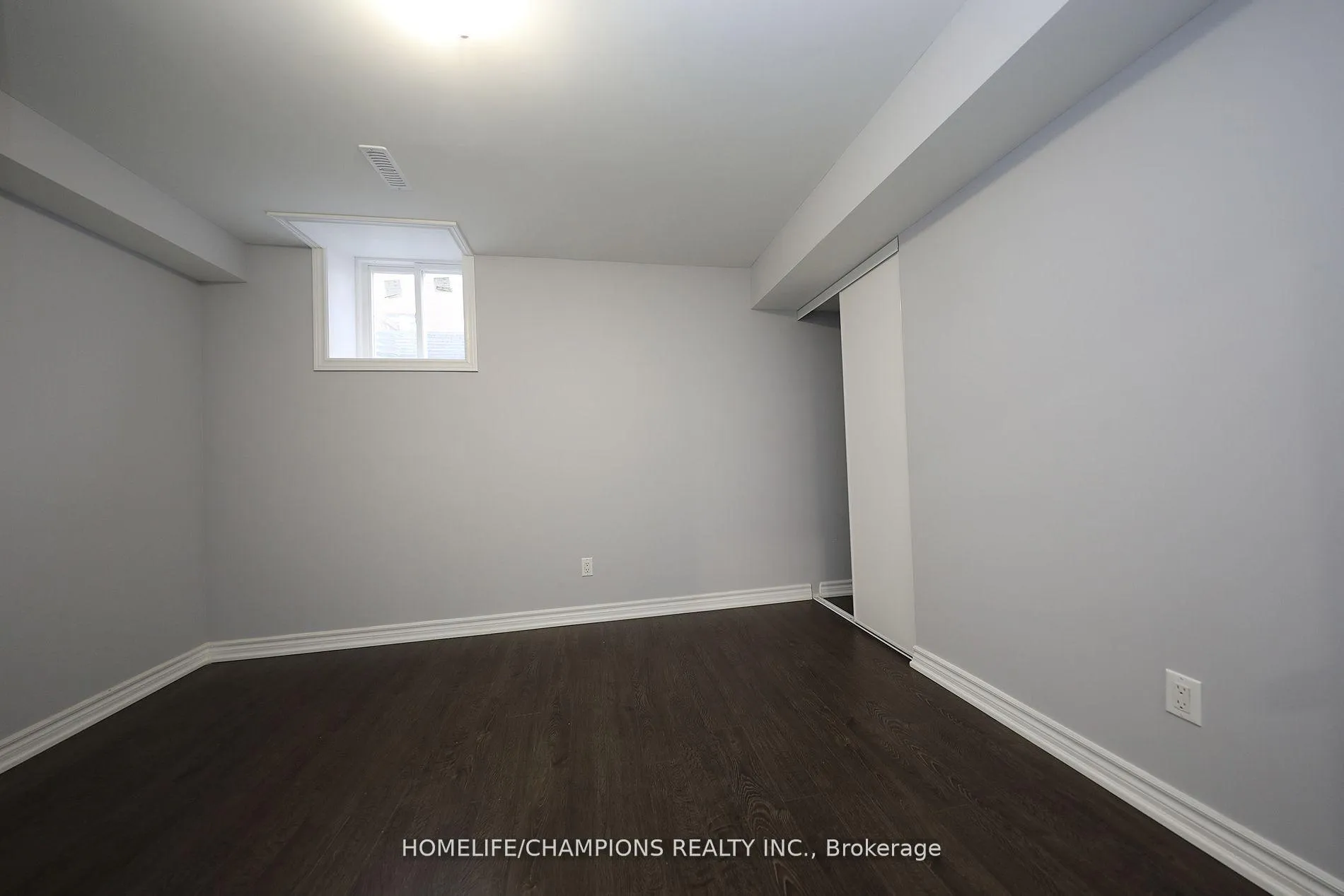 Photo 6 of 5 Bellotti Crescent, Ajax, Northeast Ajax — HOMEH