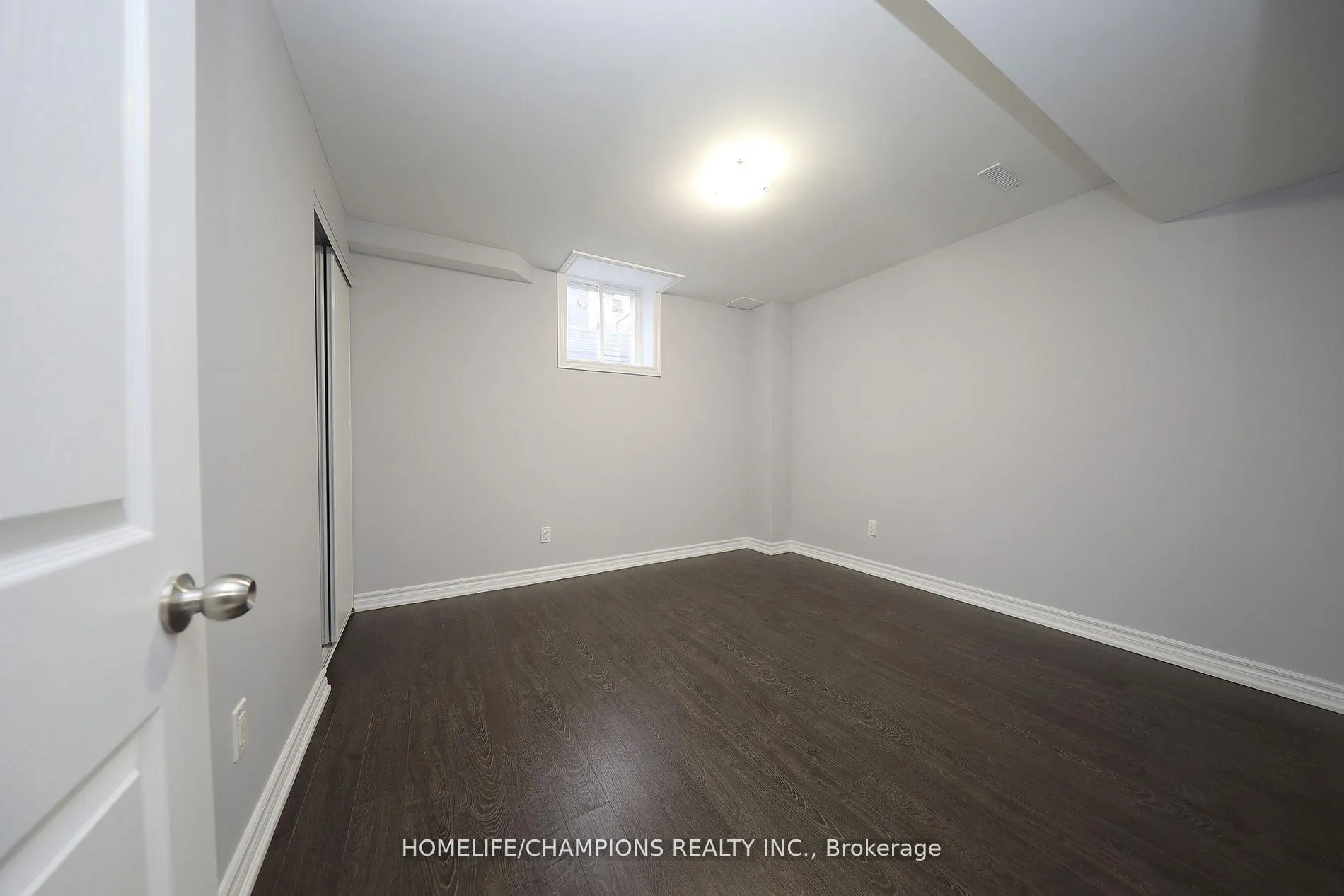 Photo 8 of 5 Bellotti Crescent, Ajax, Northeast Ajax — HOMEH