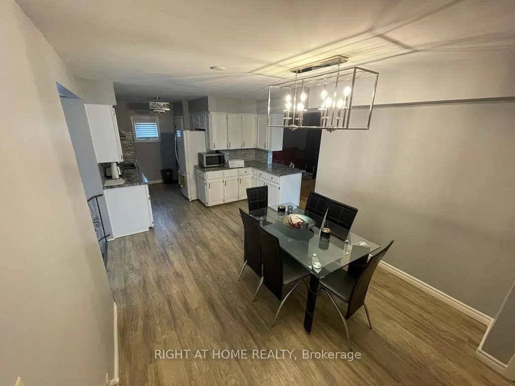 Photo 6 of 6930 Whitman Avenue, Niagara Falls, Arad/Fallsview — HOMEH
