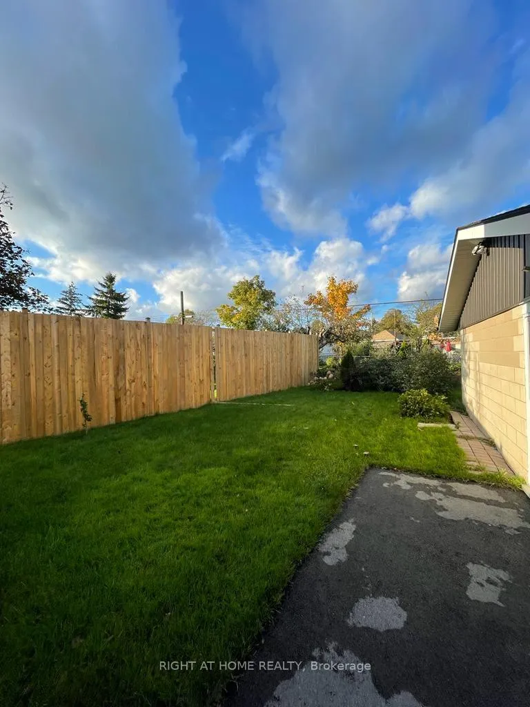 Photo 24 of 6930 Whitman Avenue, Niagara Falls, Arad/Fallsview — HOMEH